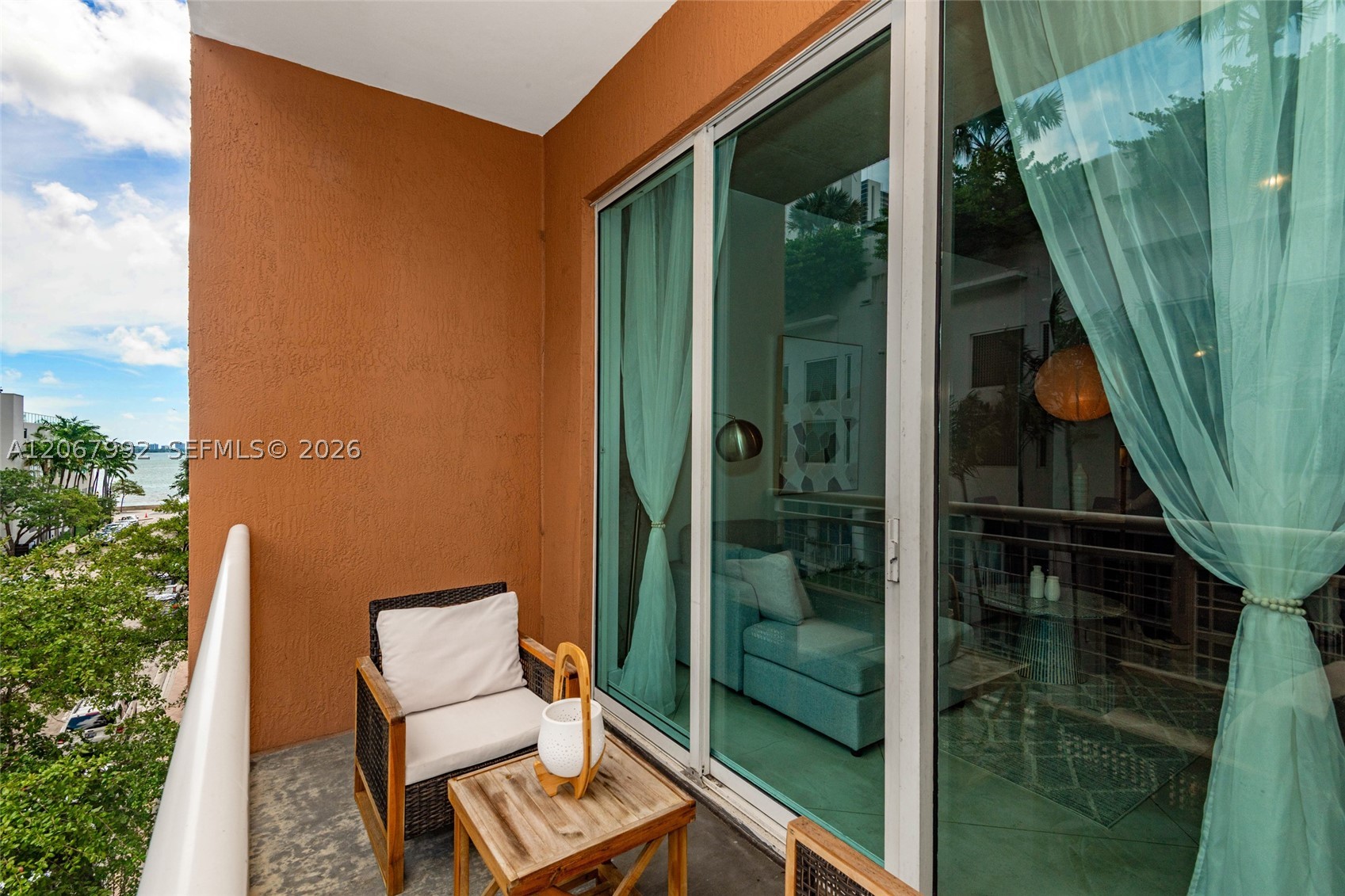image Cite on the Bay West23