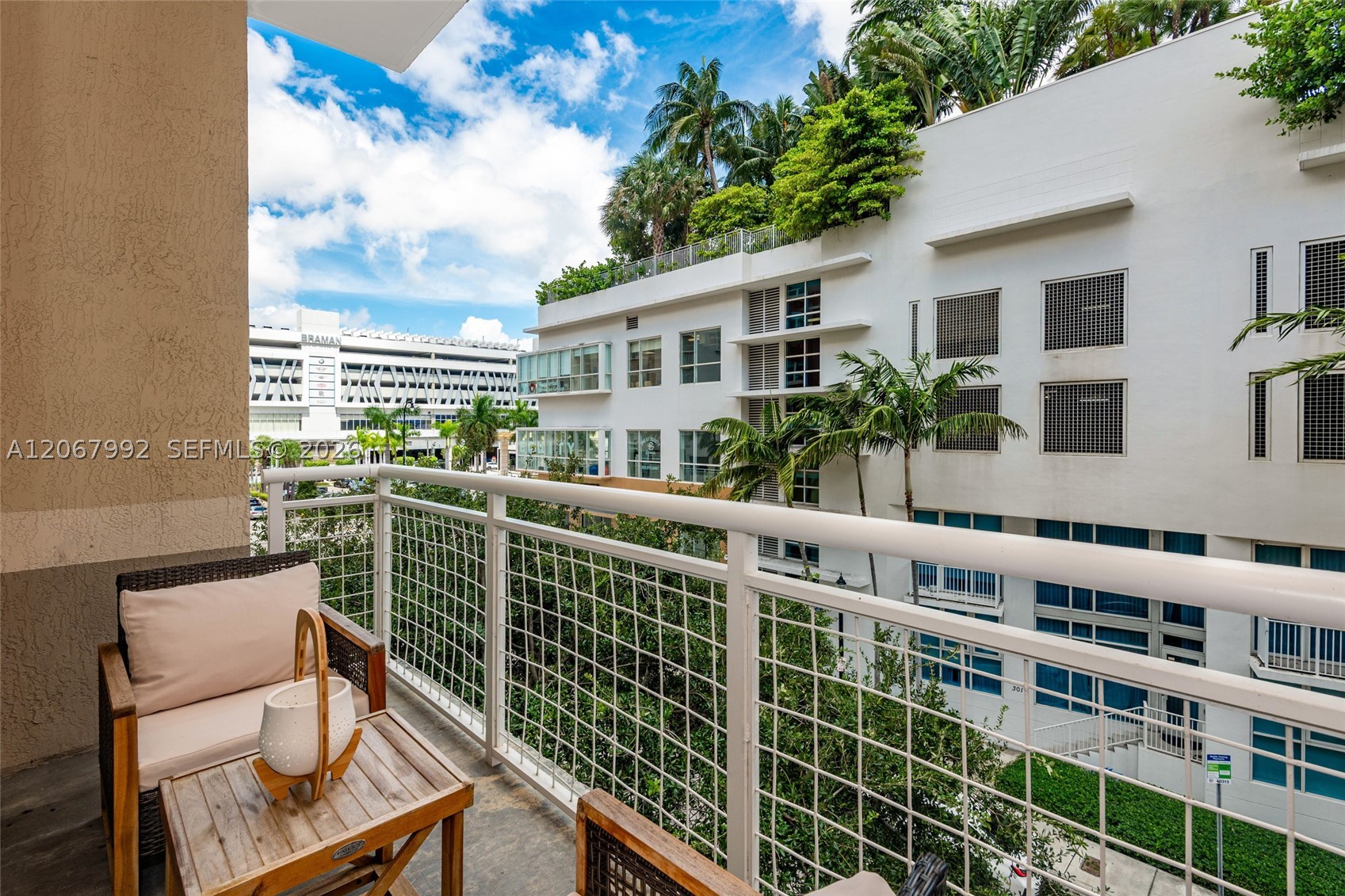 image Cite on the Bay West25