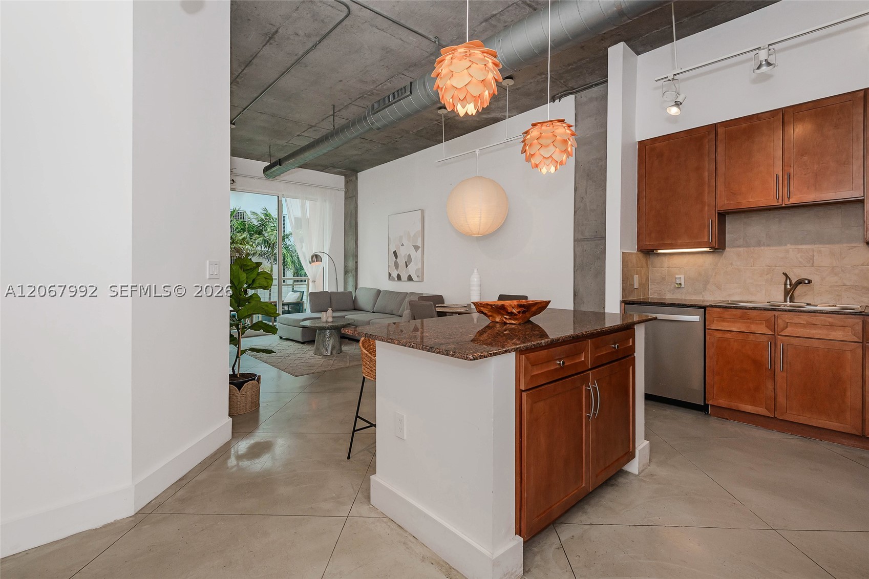 image Cite on the Bay West2