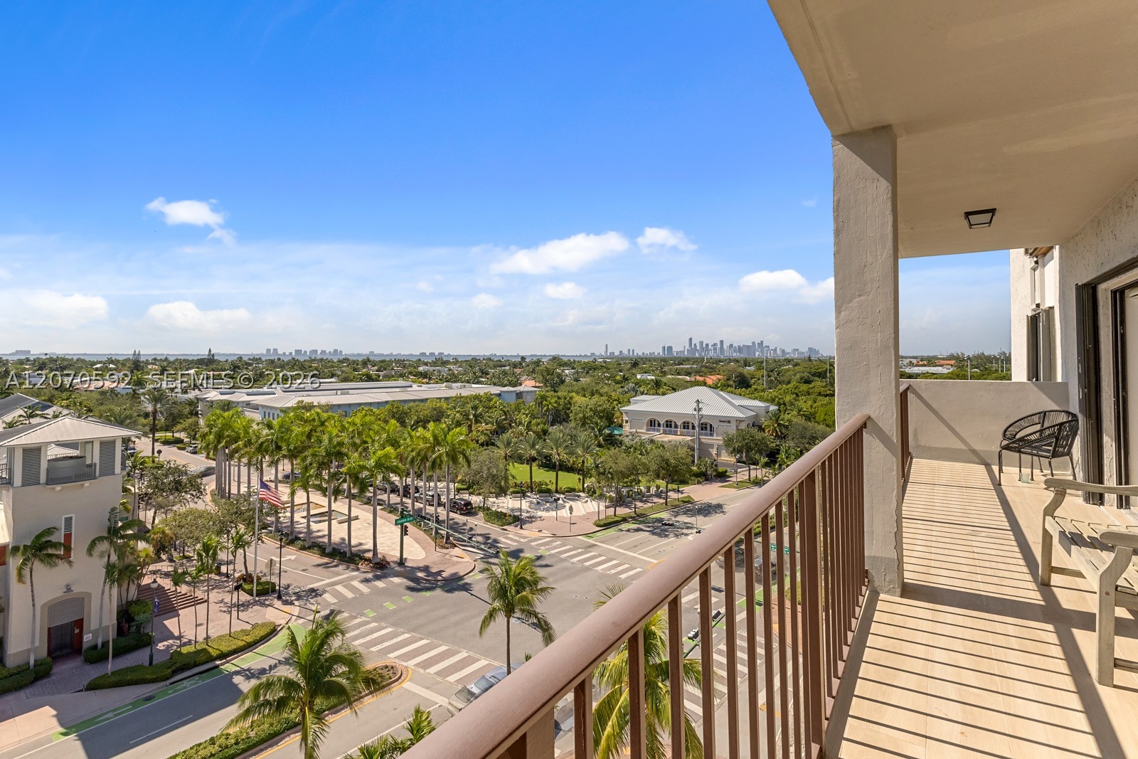 575 Crandon Blvd #801 Key Biscayne, FL 33149