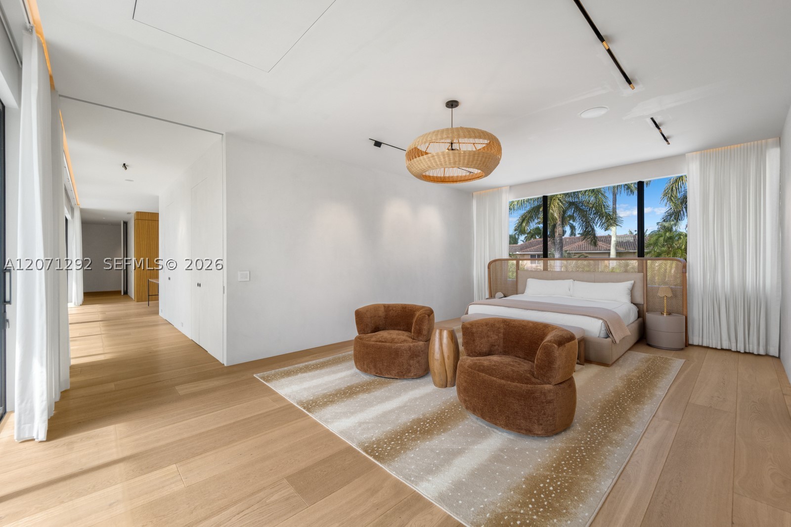 121 Nurmi Dr Fort Lauderdale, FL 33301