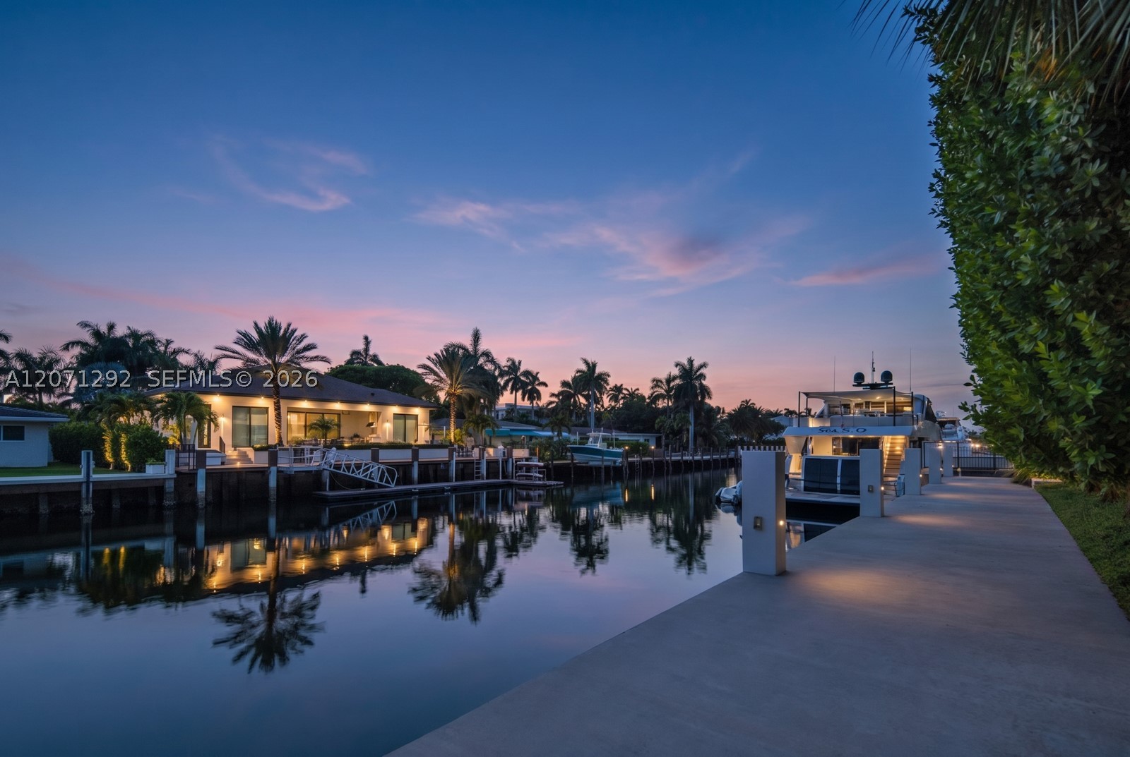121 Nurmi Dr Fort Lauderdale, FL 33301