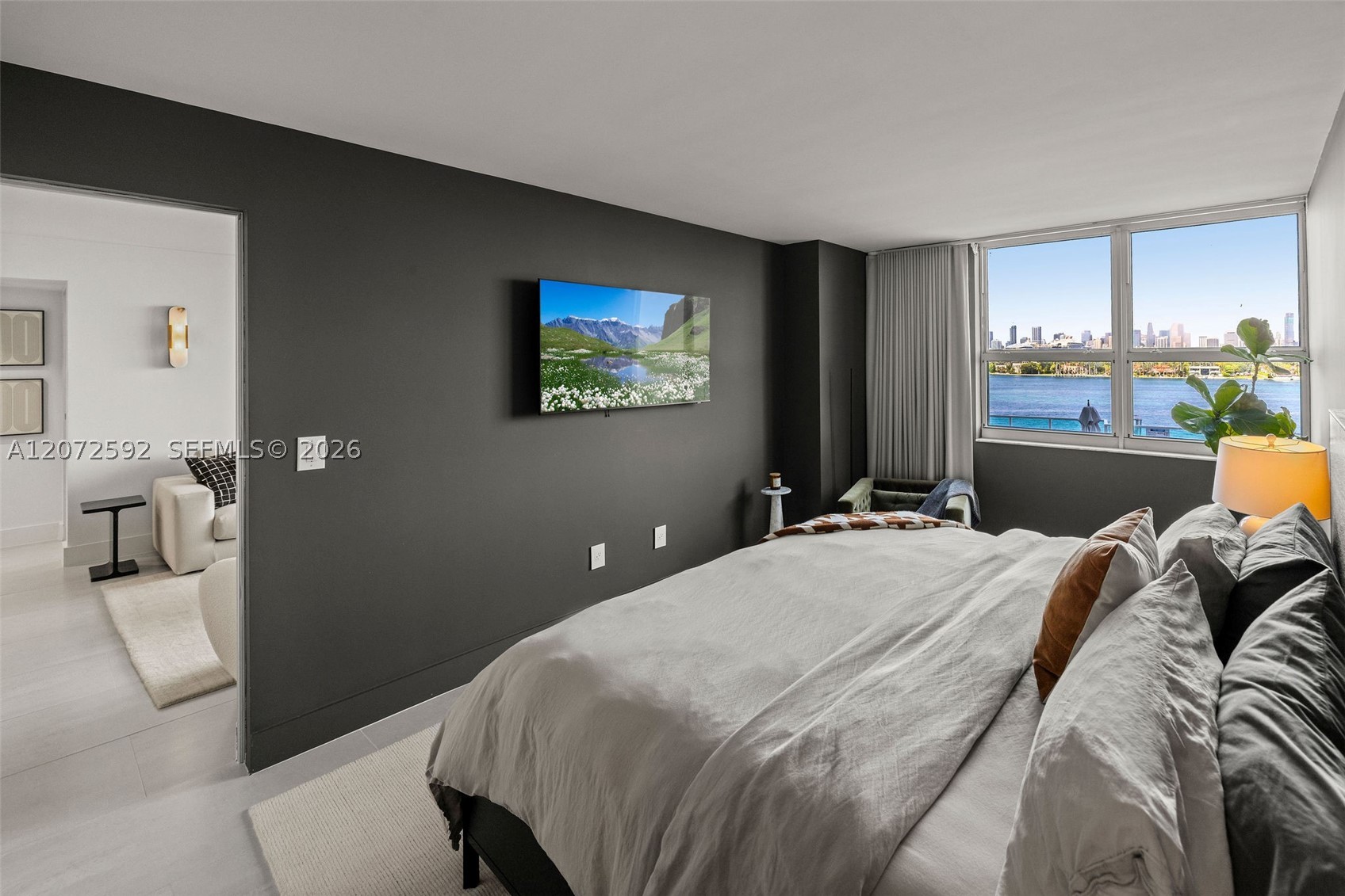 650 West Ave #709 Miami Beach, FL 33139