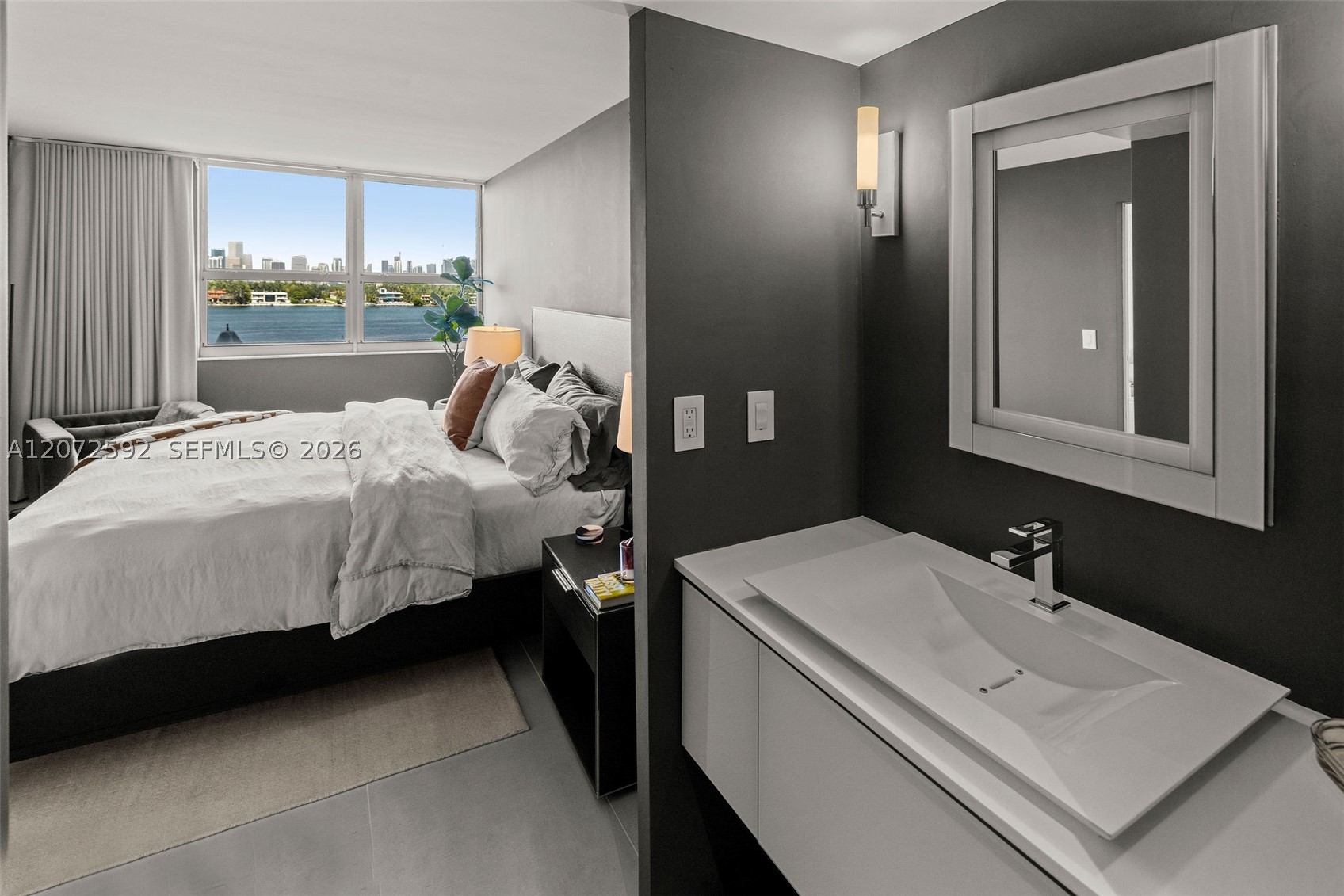 650 West Ave #709 Miami Beach, FL 33139