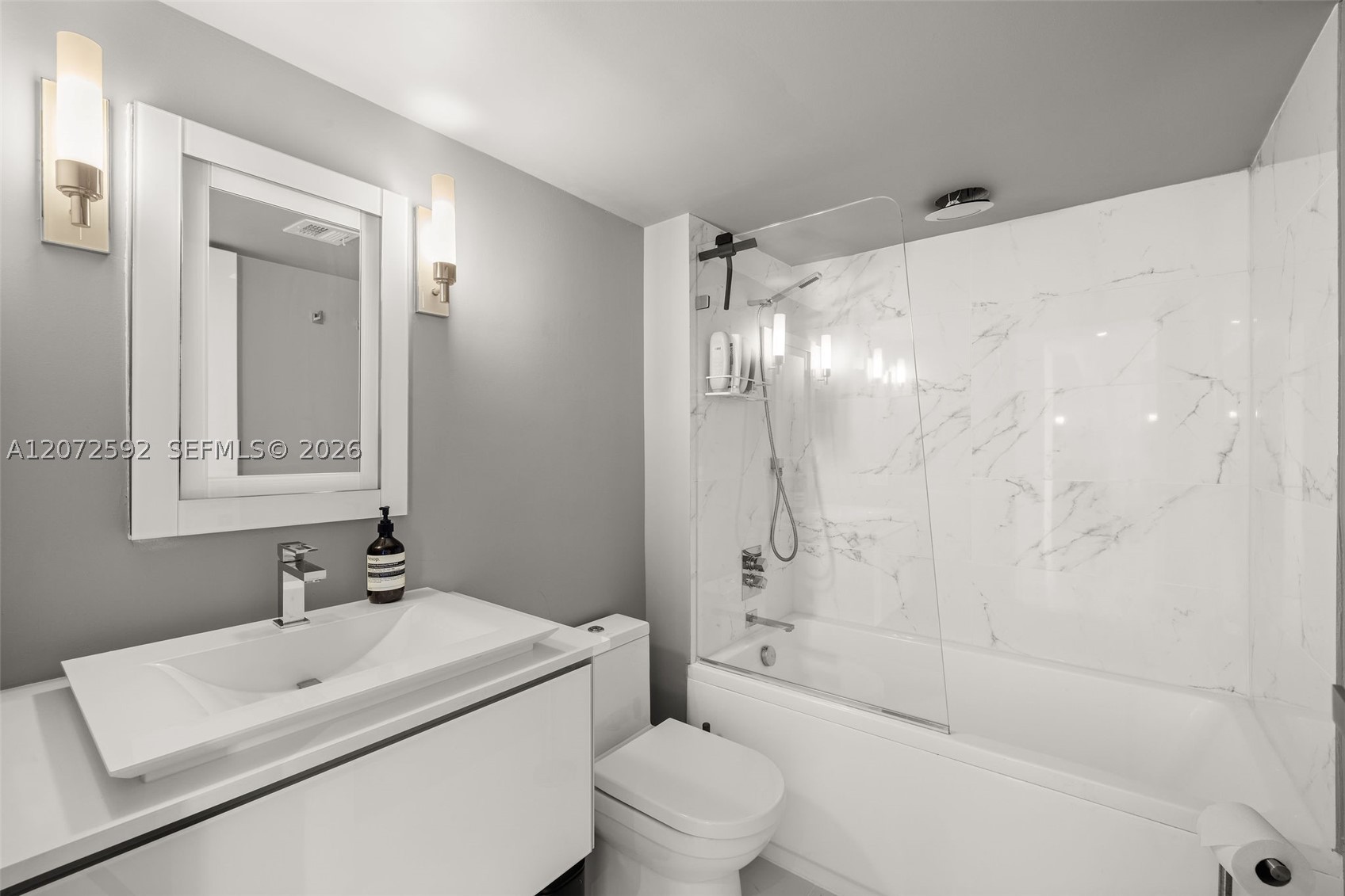 650 West Ave #709 Miami Beach, FL 33139