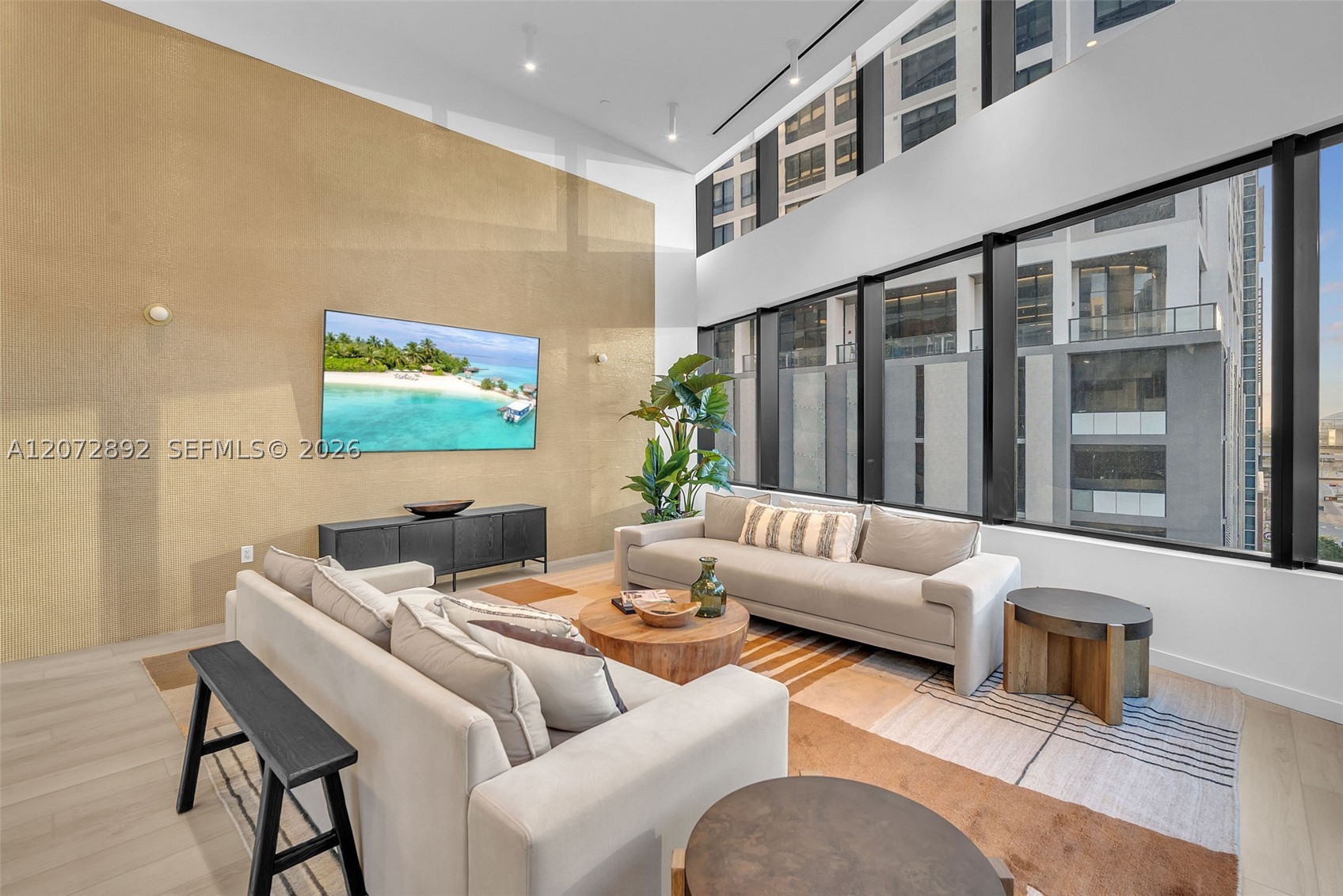 225 N Miami Ave #210 Miami, FL 33128