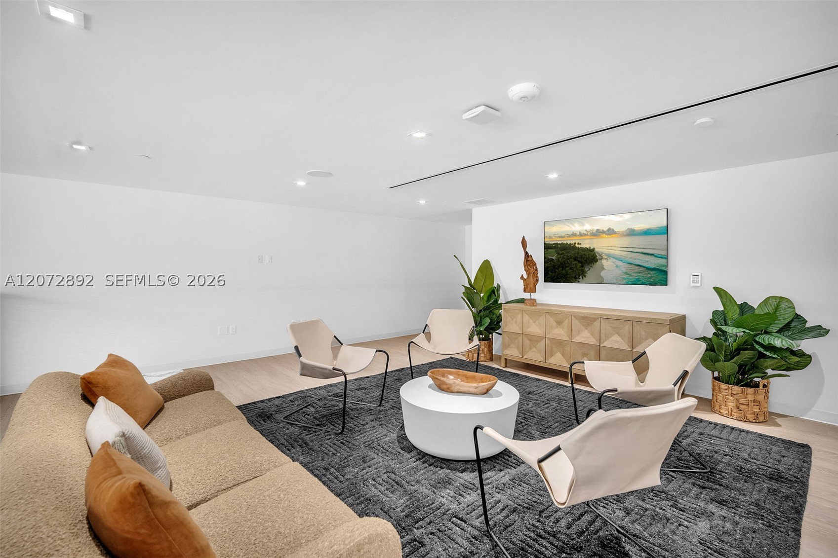 225 N Miami Ave #210 Miami, FL 33128