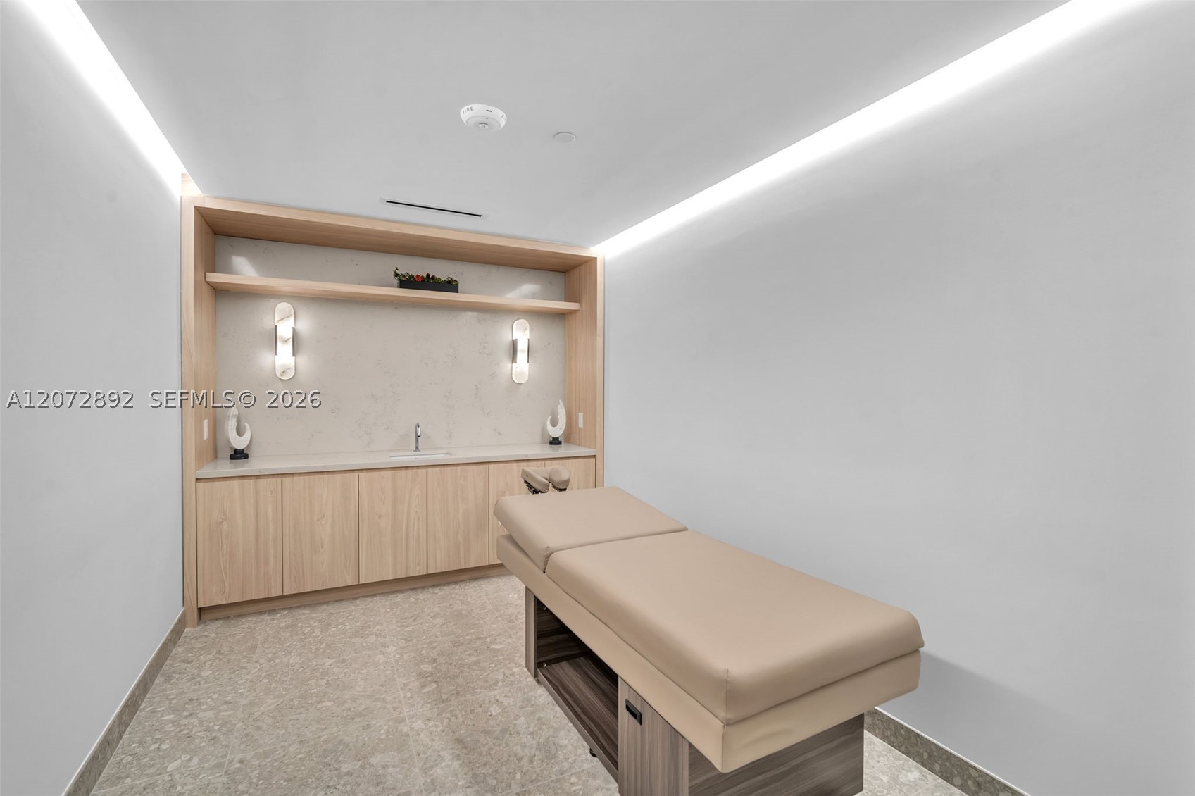 225 N Miami Ave #210 Miami, FL 33128