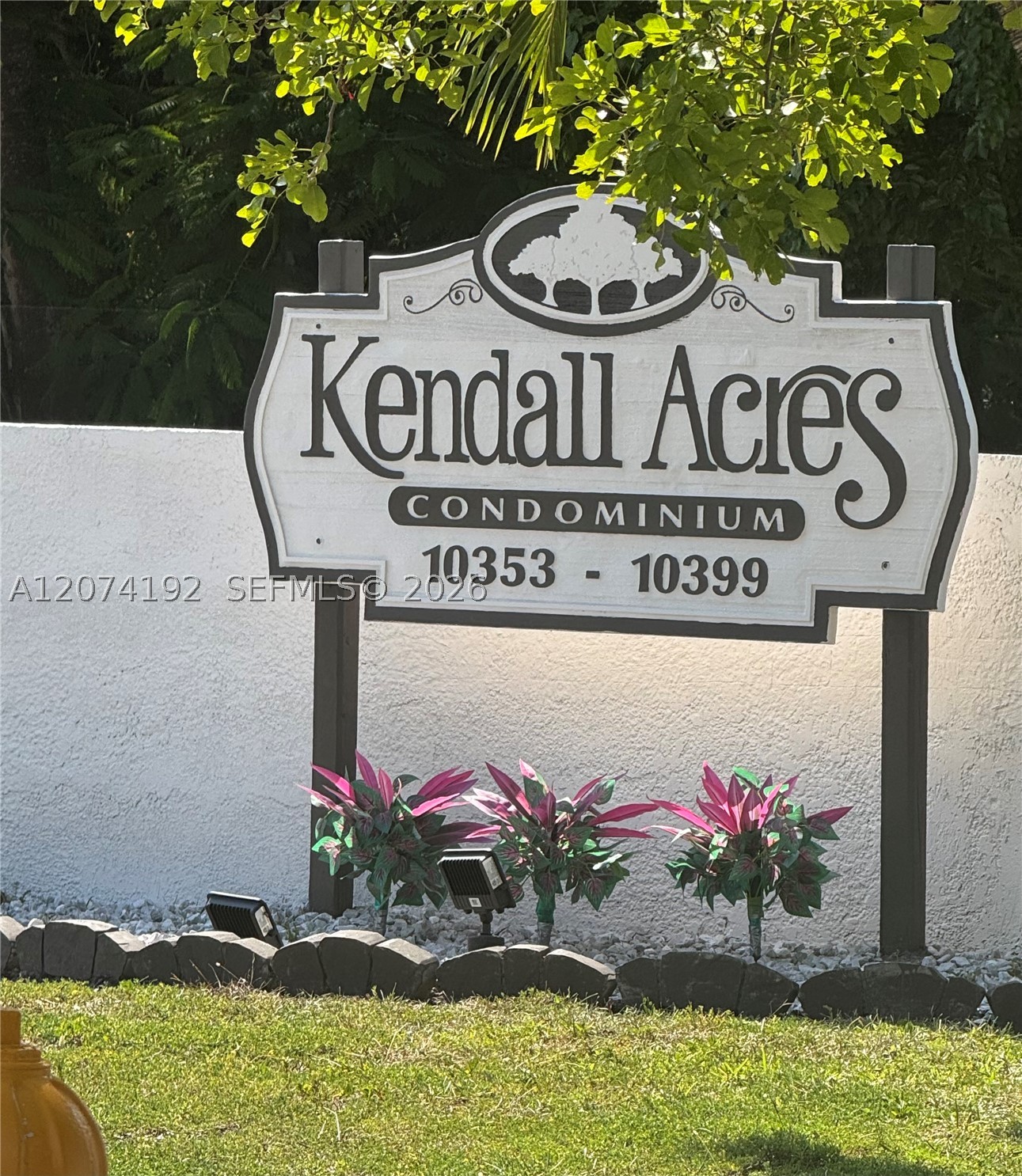 10395 N Kendall Dr #V1