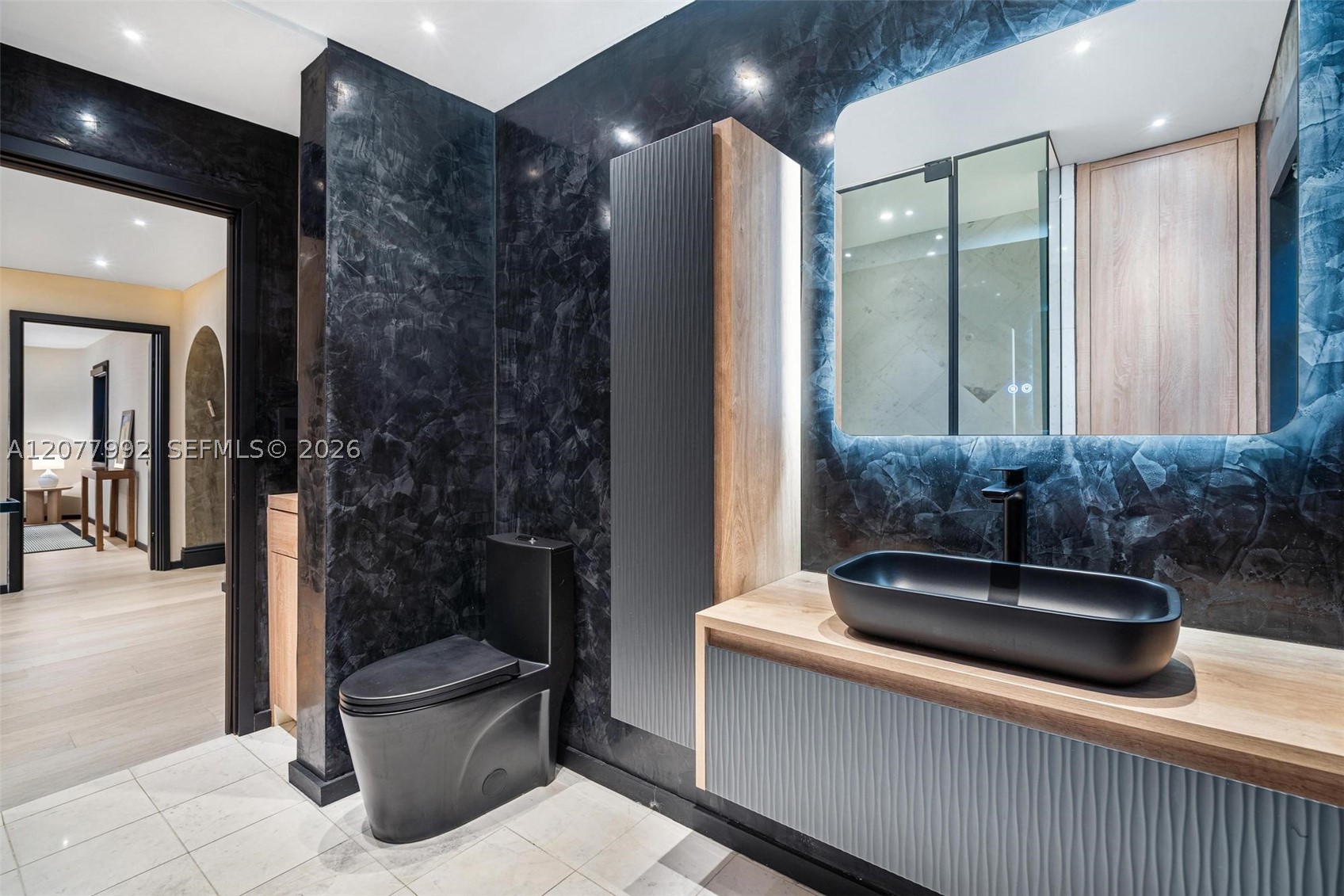 5170 La Gorce Dr Miami Beach, FL 33140