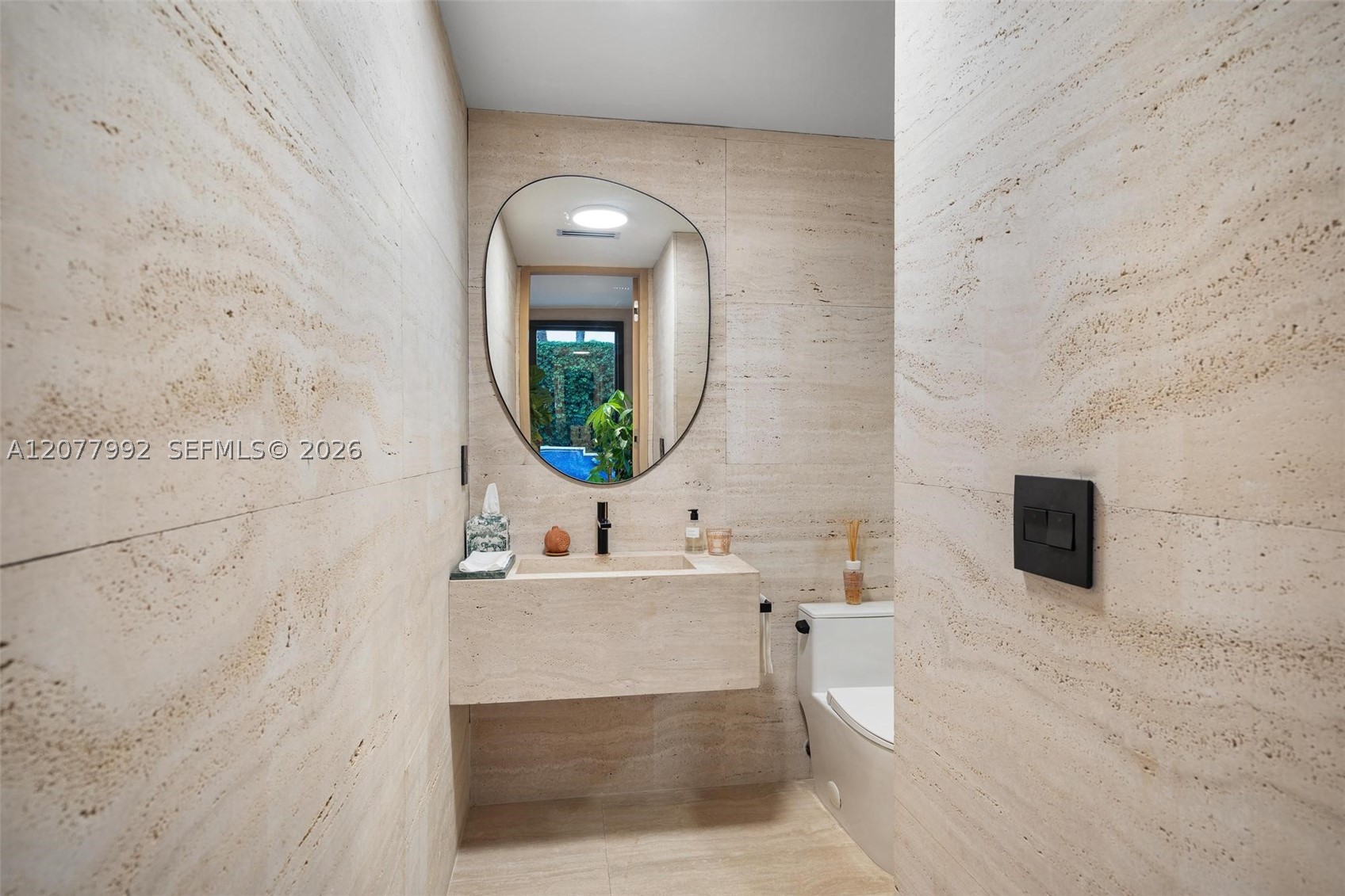 5170 La Gorce Dr Miami Beach, FL 33140