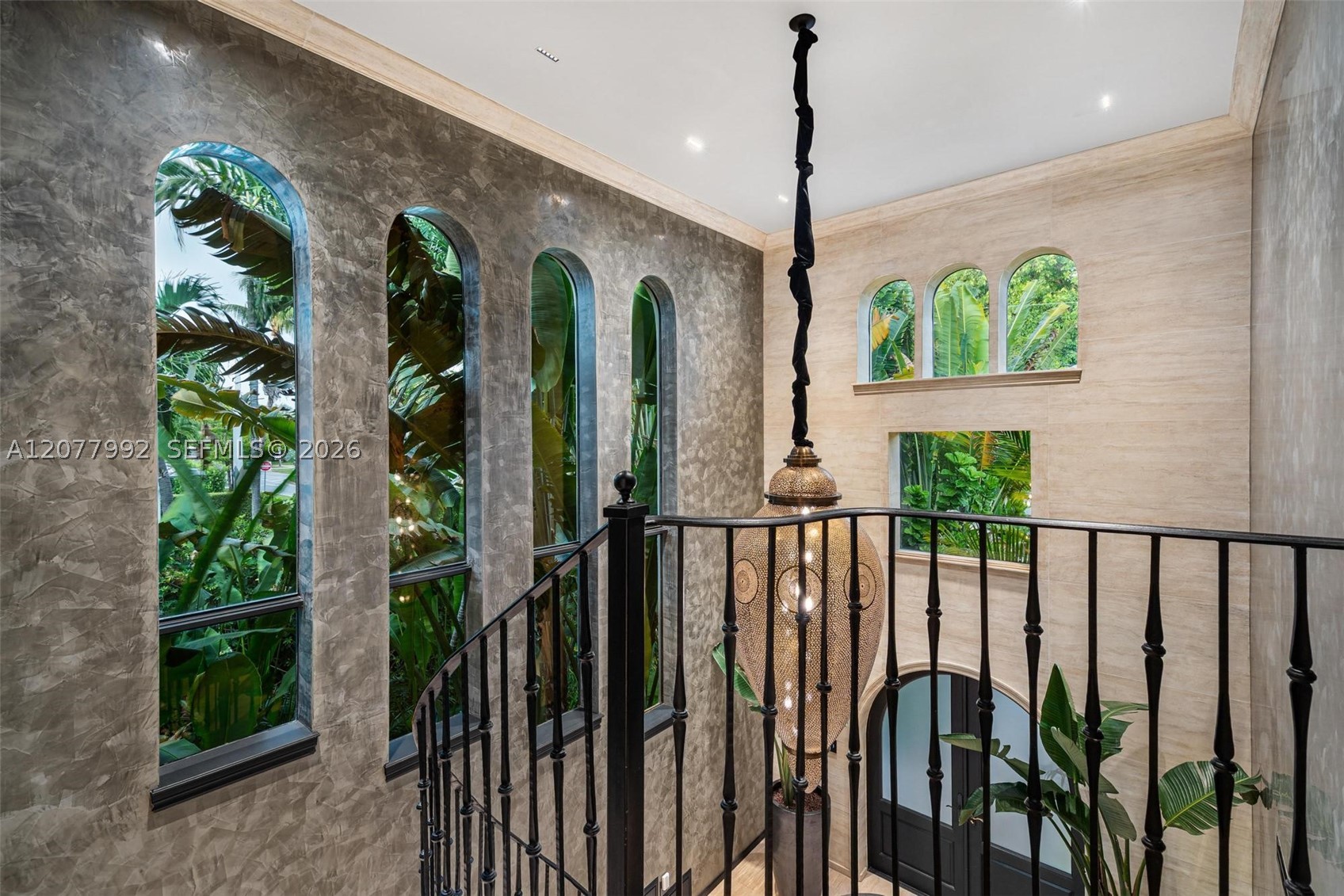 5170 La Gorce Dr Miami Beach, FL 33140