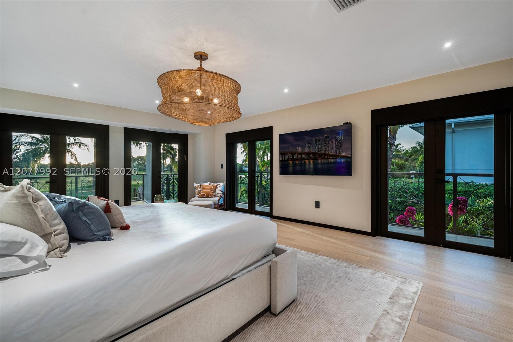 5170 La Gorce Dr Miami Beach, FL 33140