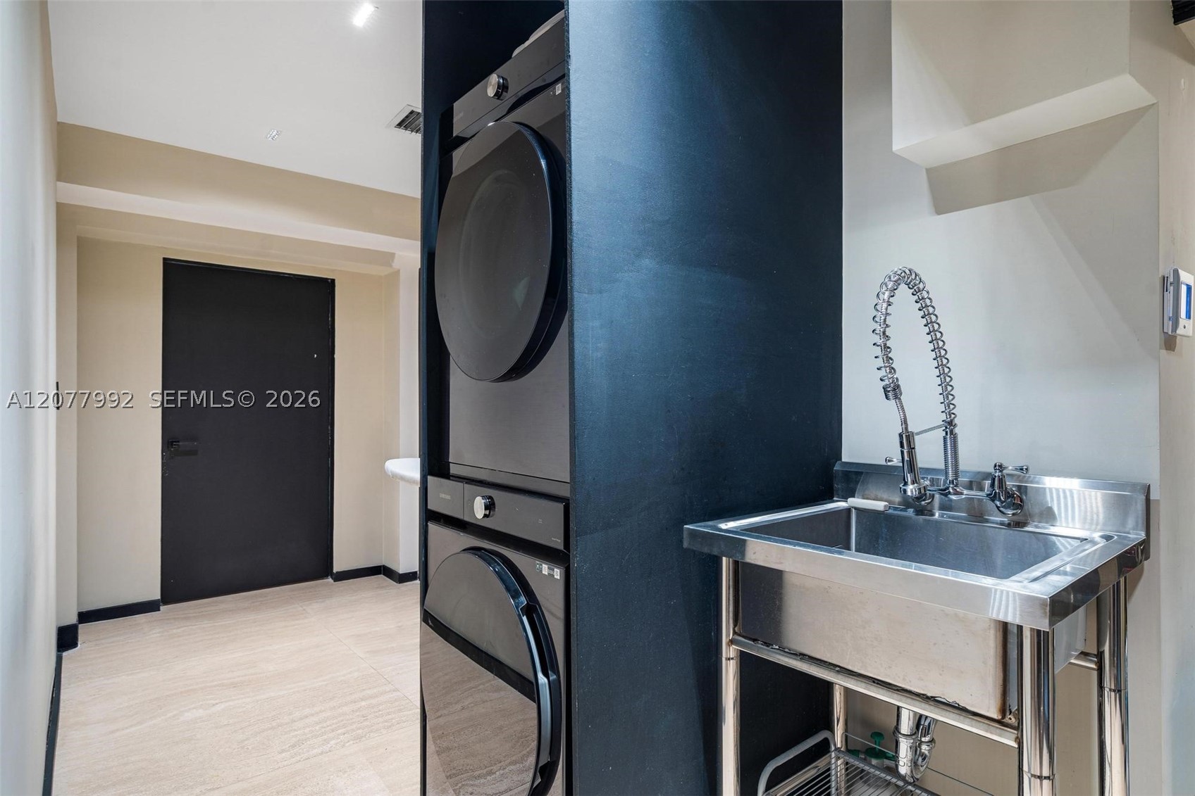 5170 La Gorce Dr Miami Beach, FL 33140