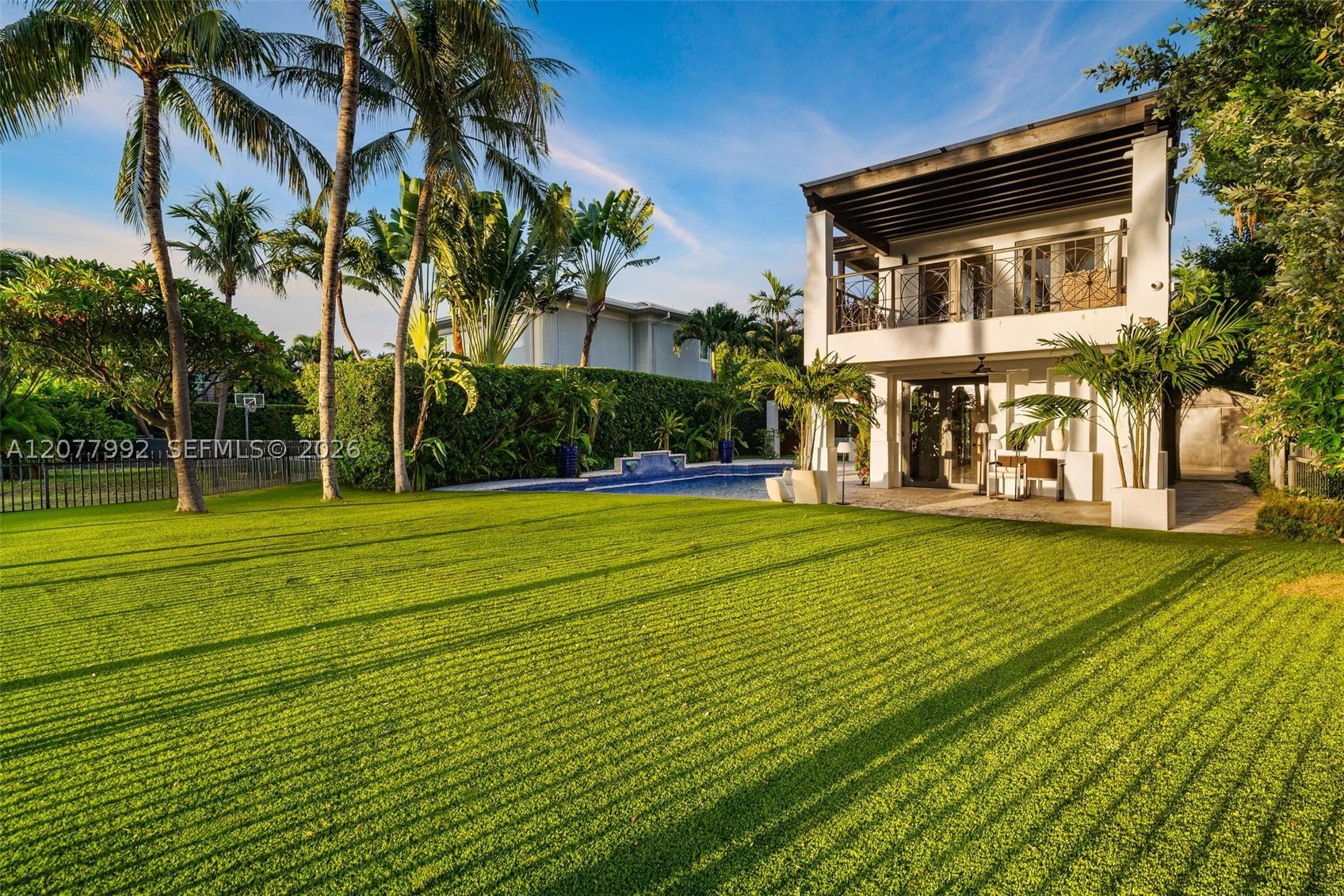 5170 La Gorce Dr Miami Beach, FL 33140