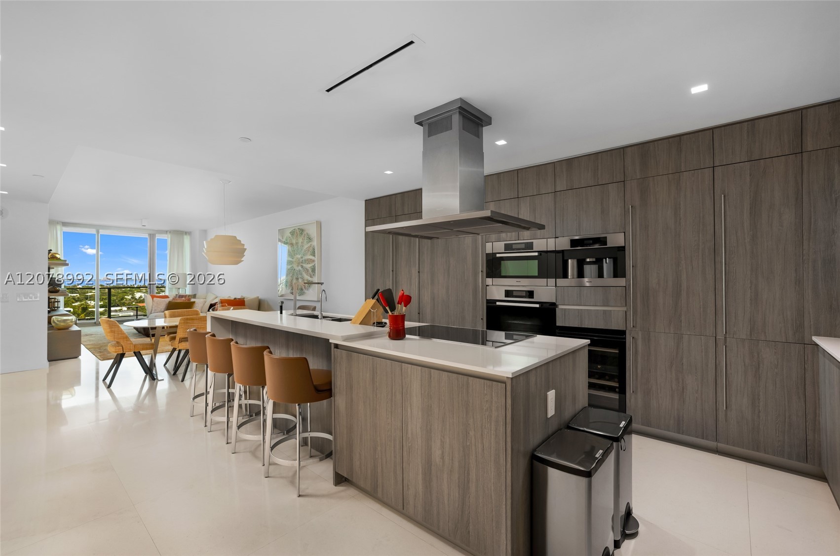 360 Ocean Dr #1102S Key Biscayne, FL 33149