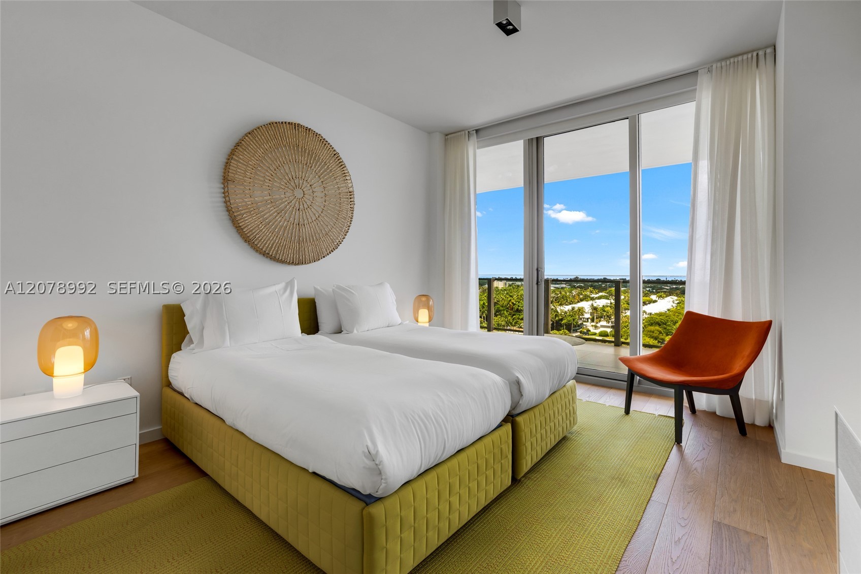 360 Ocean Dr #1102S Key Biscayne, FL 33149
