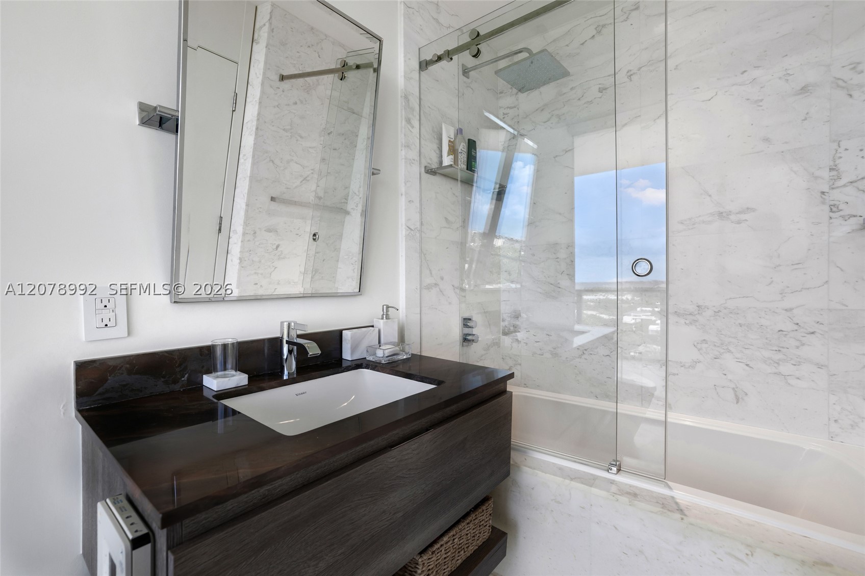 360 Ocean Dr #1102S Key Biscayne, FL 33149