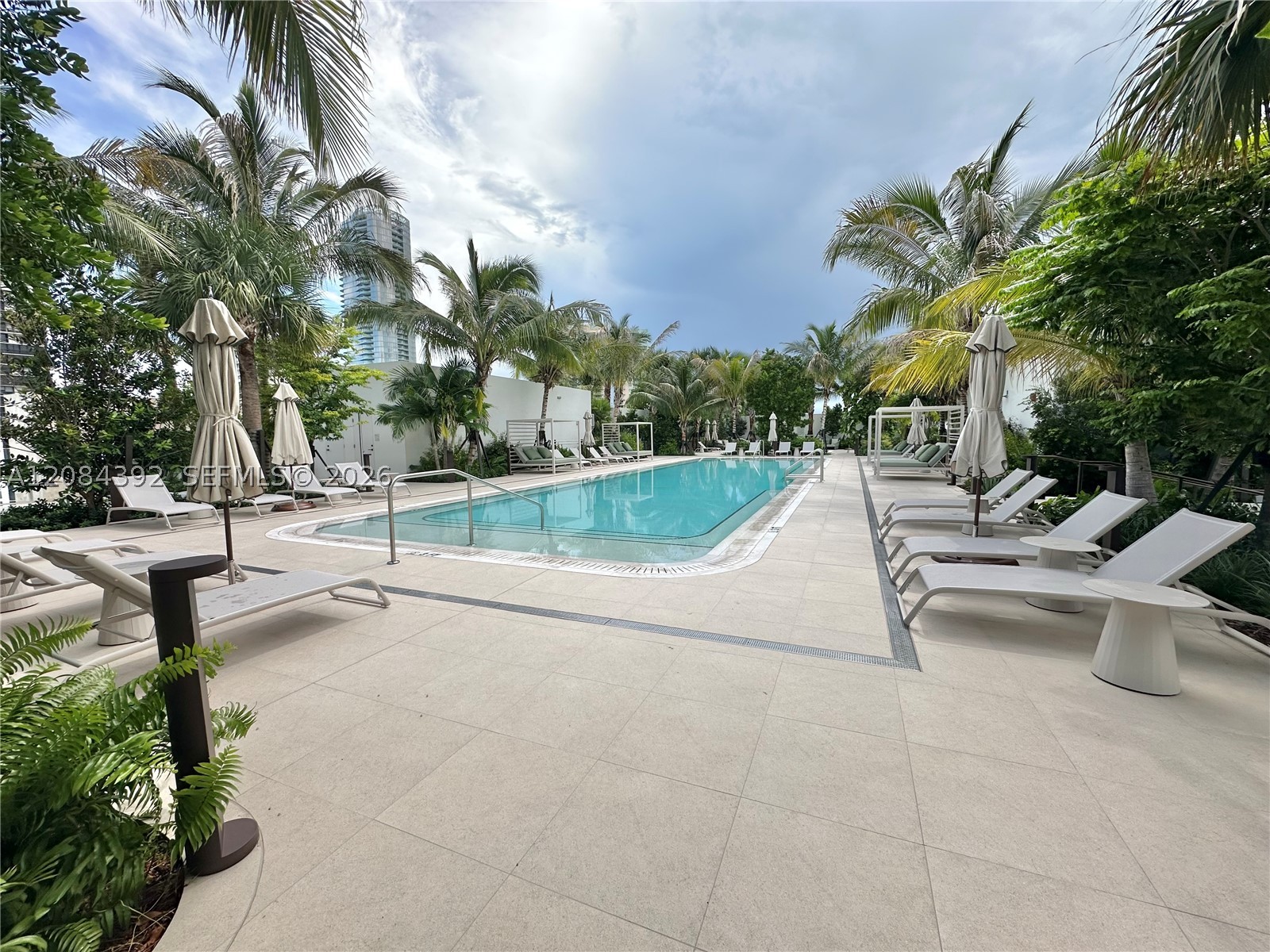 image 2200 Brickell37