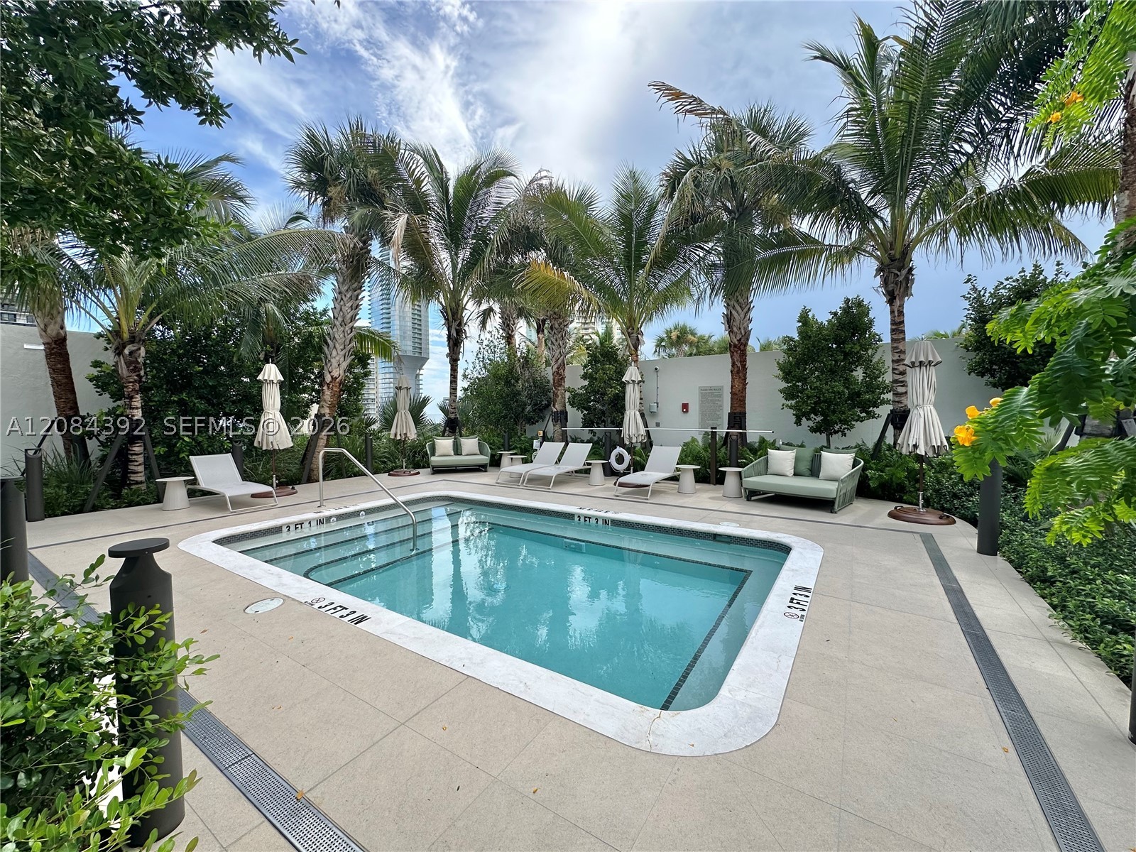 image 2200 Brickell38