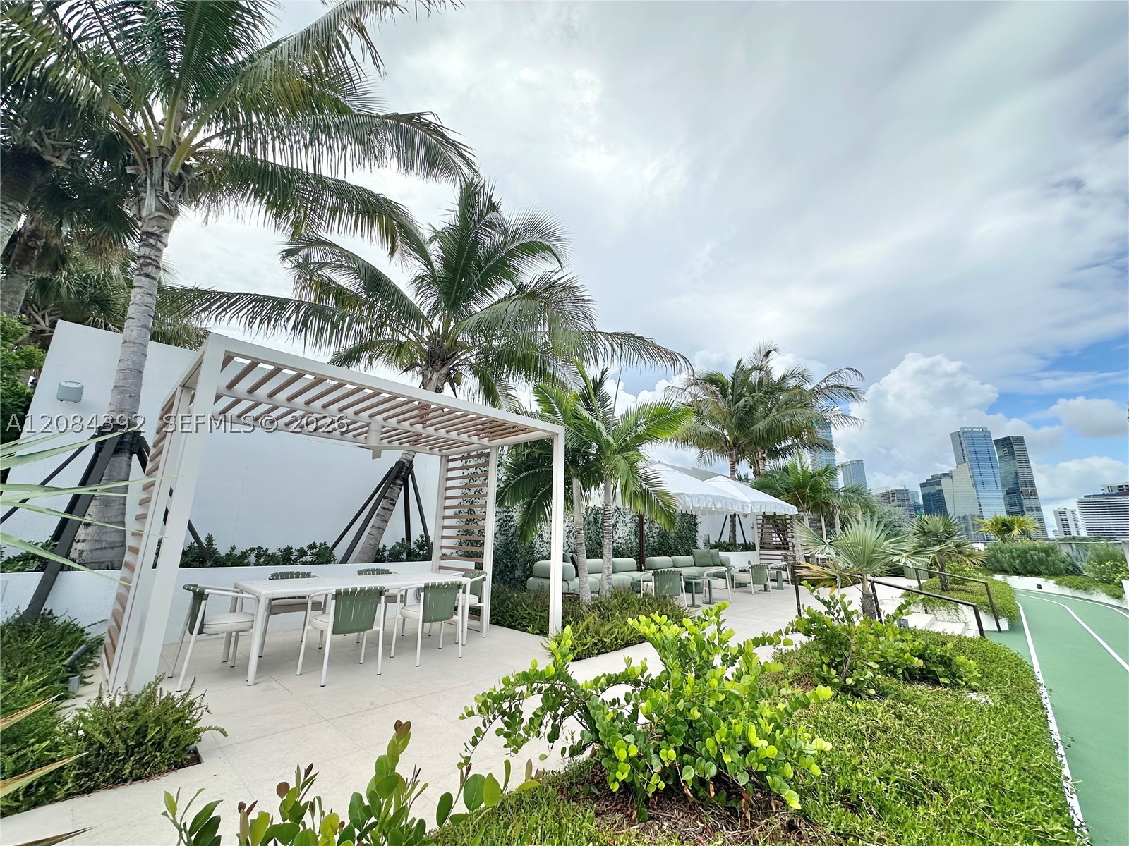 image 2200 Brickell41