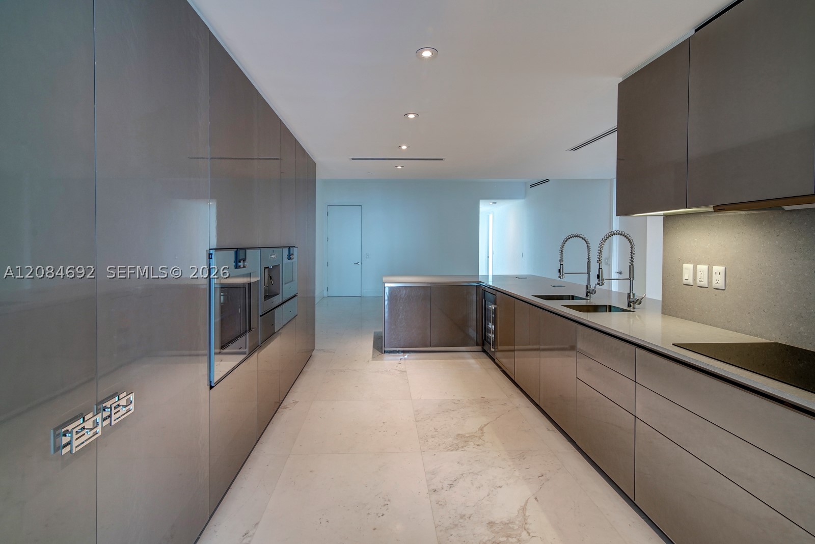 image Fendi Chateau Residences5