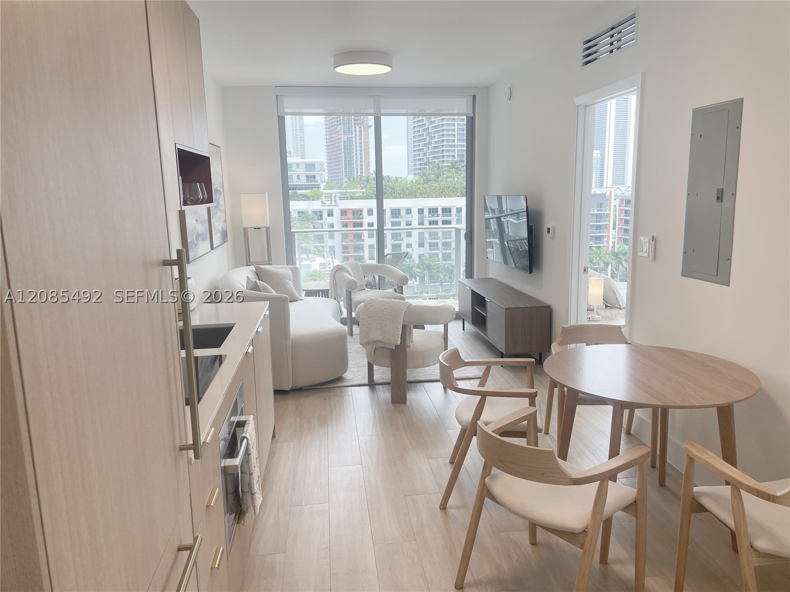 image The Standard Residences Midtown Miami0