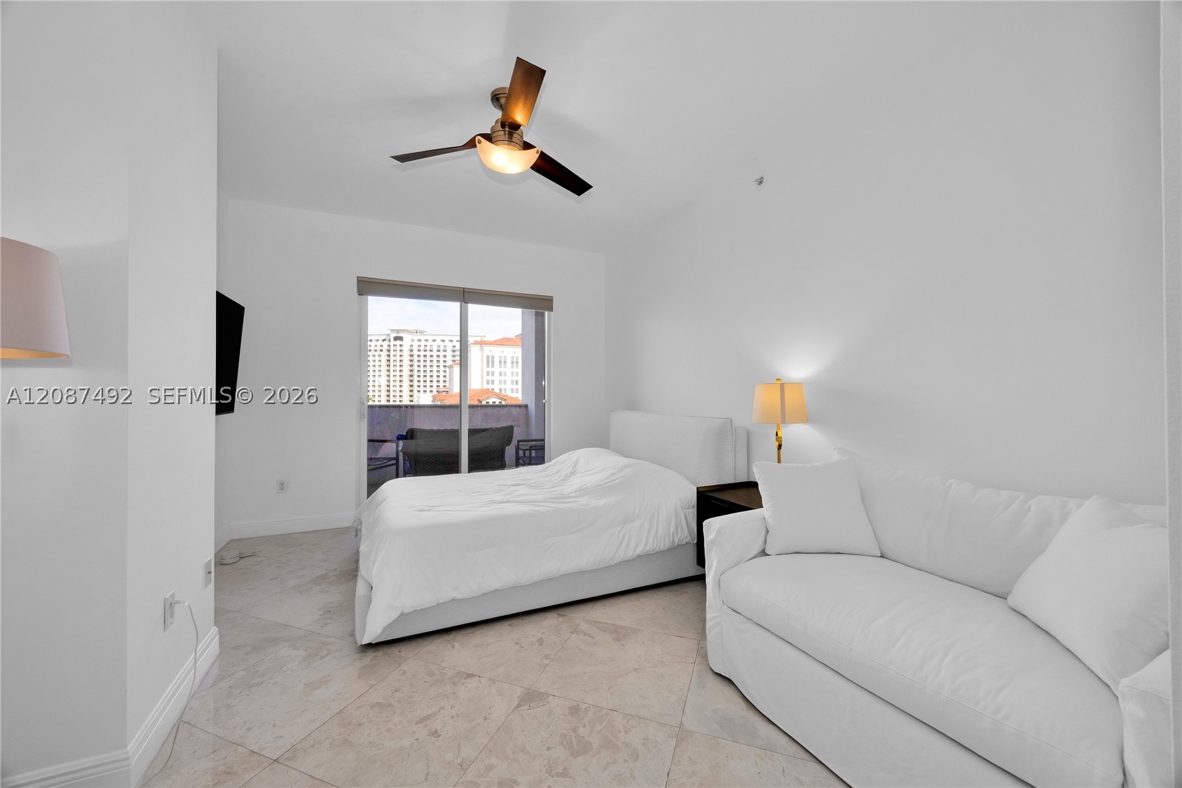image Ten Aragon Condo15