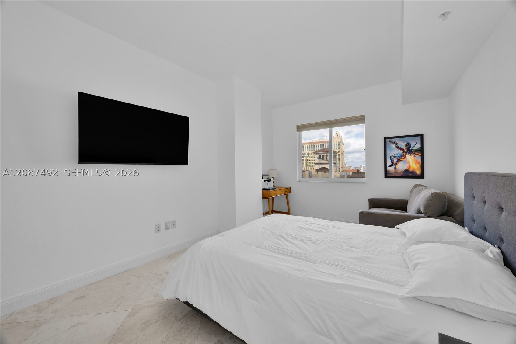image Ten Aragon Condo19
