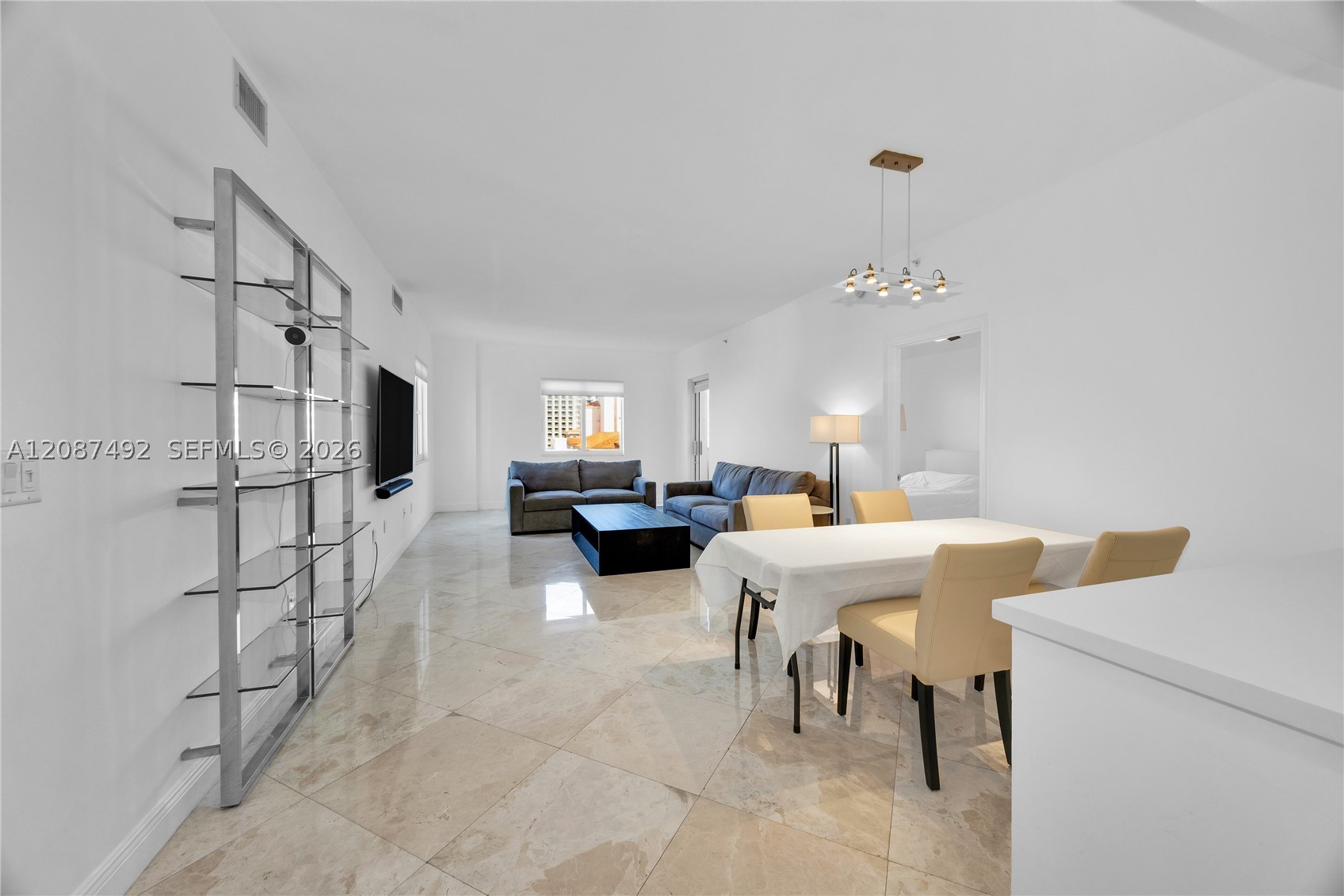 image Ten Aragon Condo2