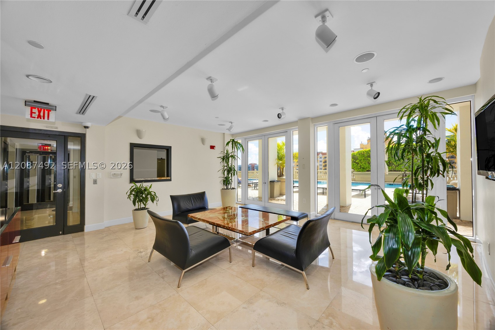 image Ten Aragon Condo29
