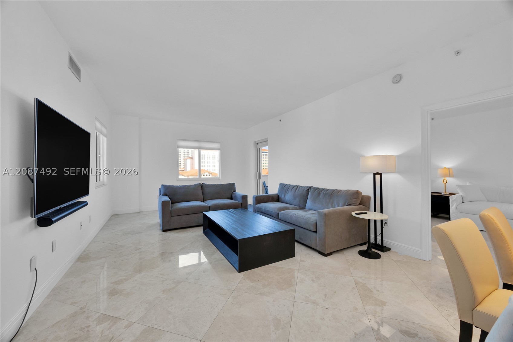 image Ten Aragon Condo3