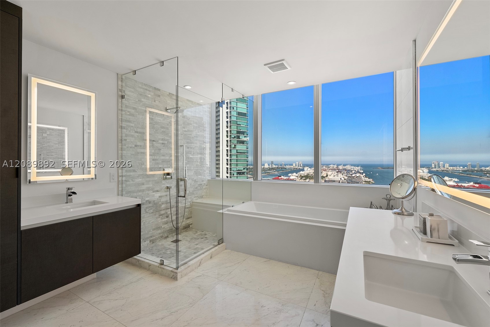 image Paramount Miami Worldcenter7