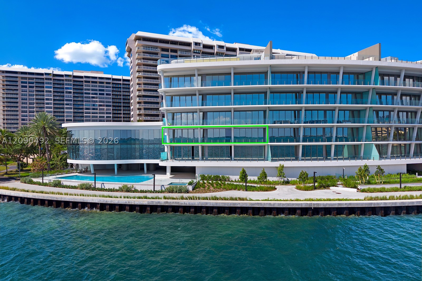 5 Grove Isle Dr #M301 Coconut Grove, FL 33133