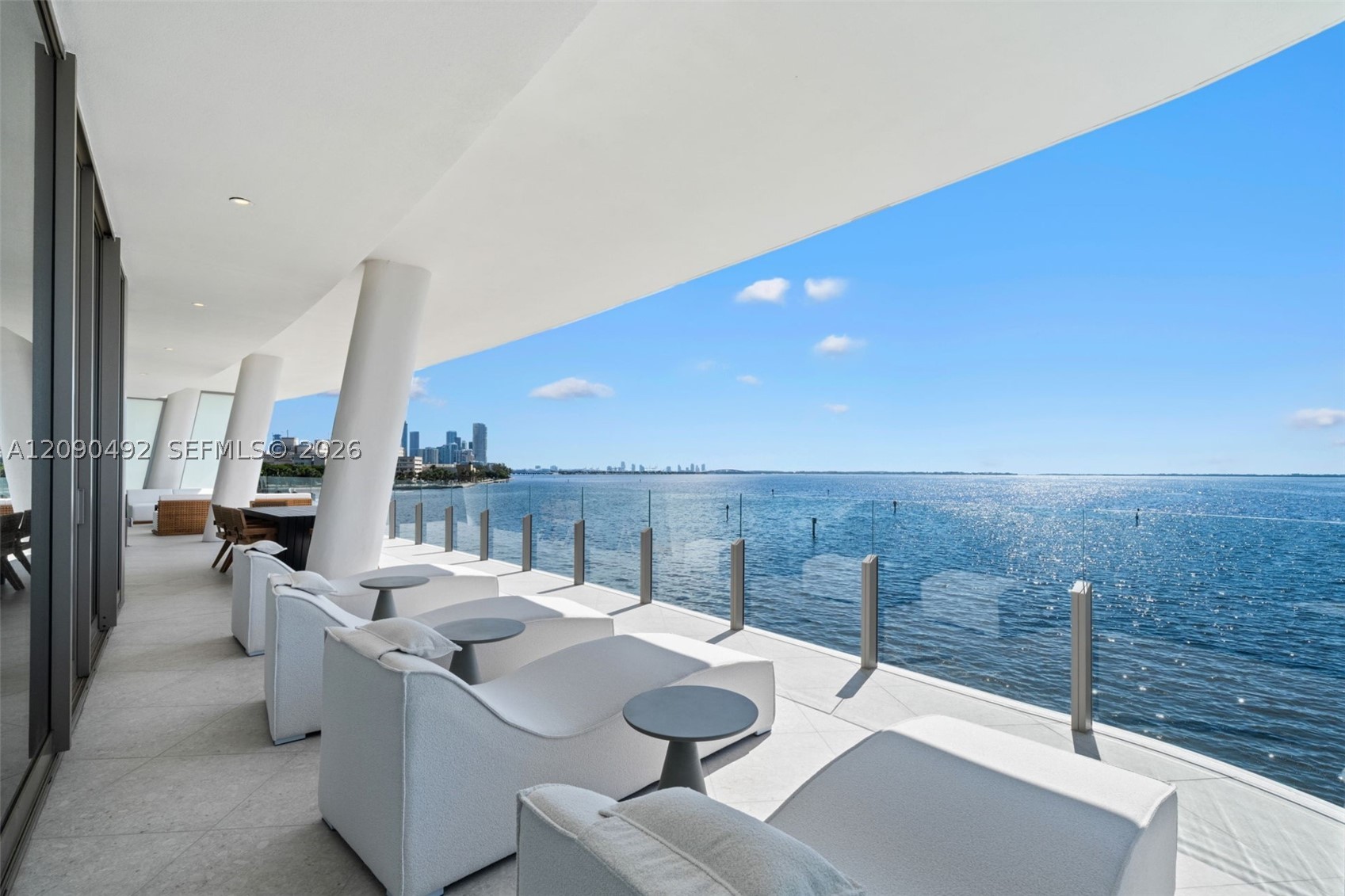 5 Grove Isle Dr #M301 Coconut Grove, FL 33133