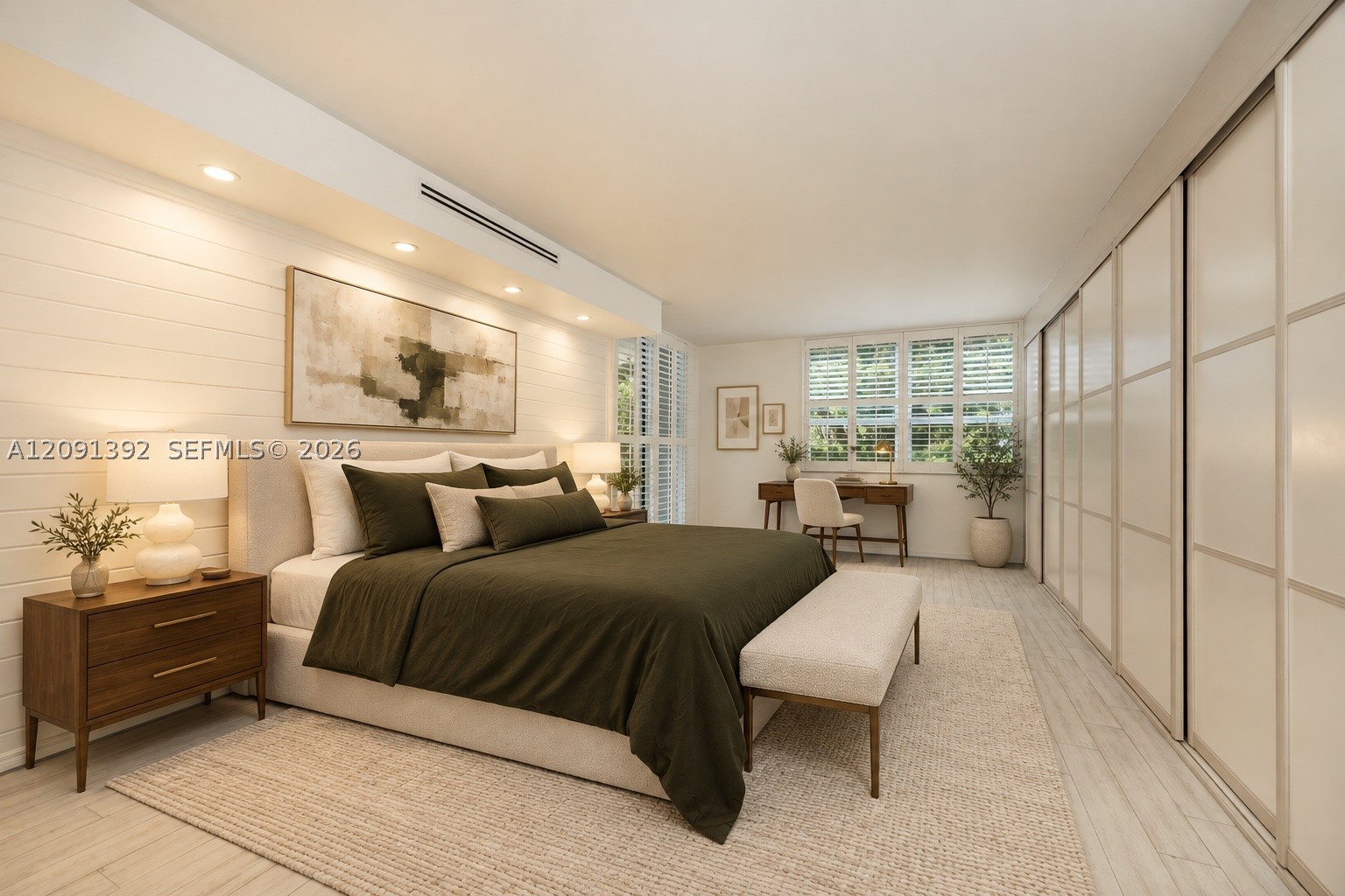 445 Grand Bay Dr #104 Key Biscayne, FL 33149