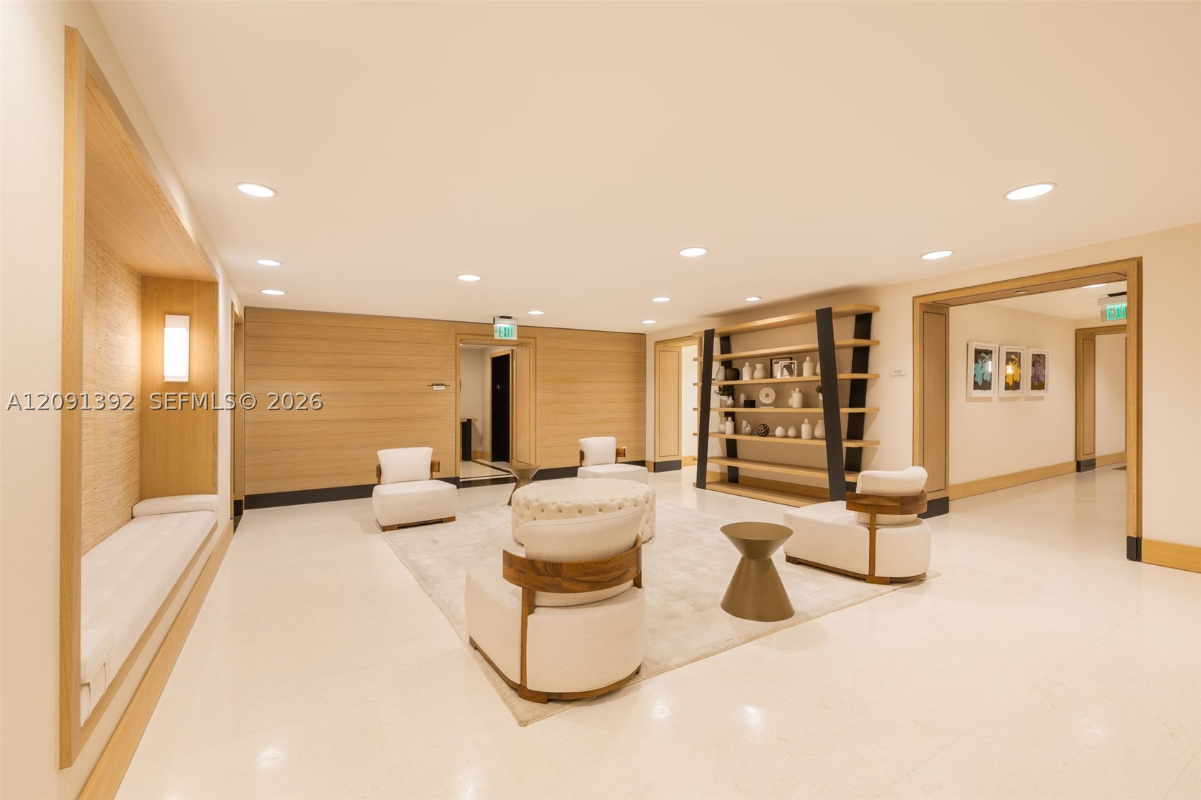 445 Grand Bay Dr #104 Key Biscayne, FL 33149