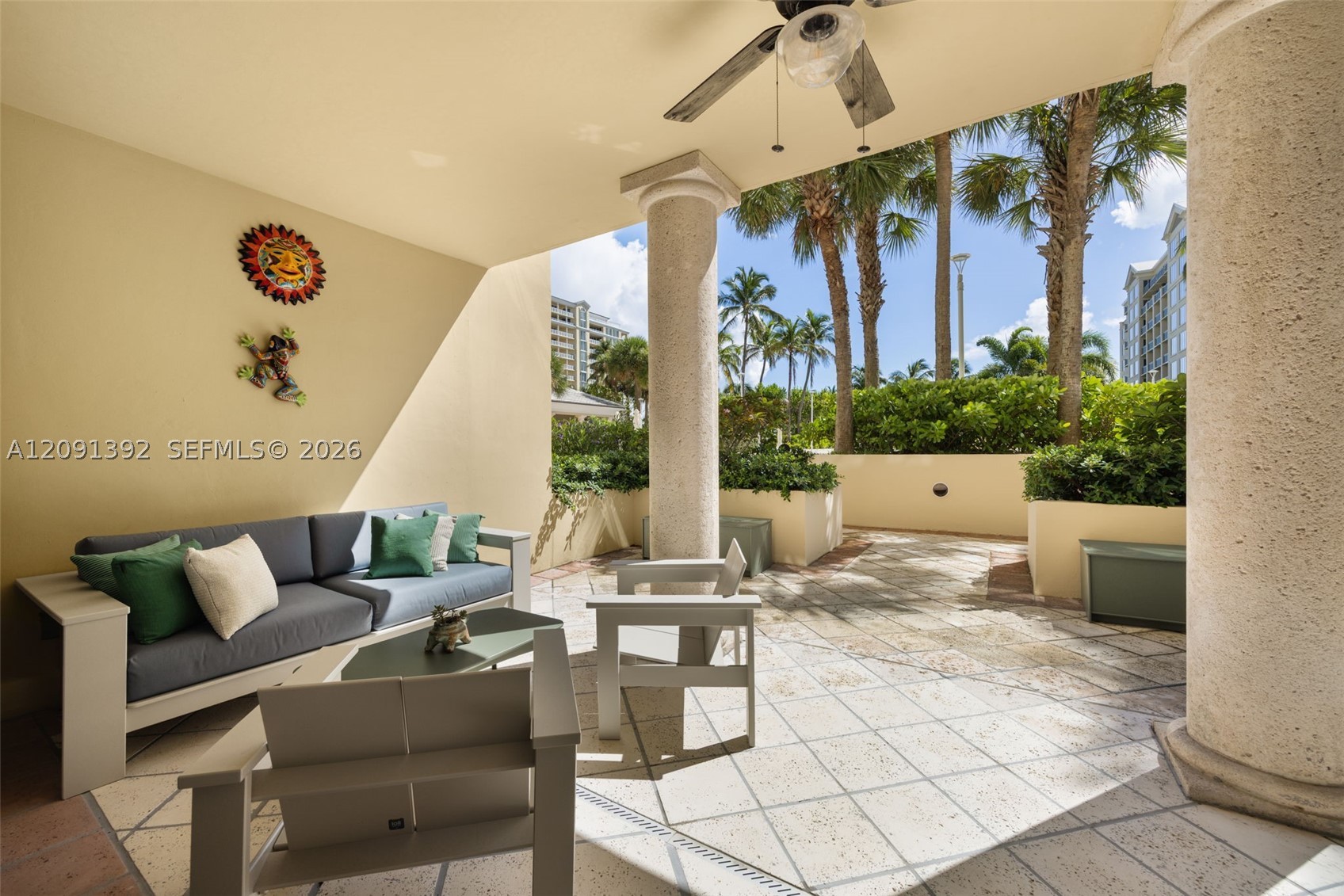 445 Grand Bay Dr #104 Key Biscayne, FL 33149