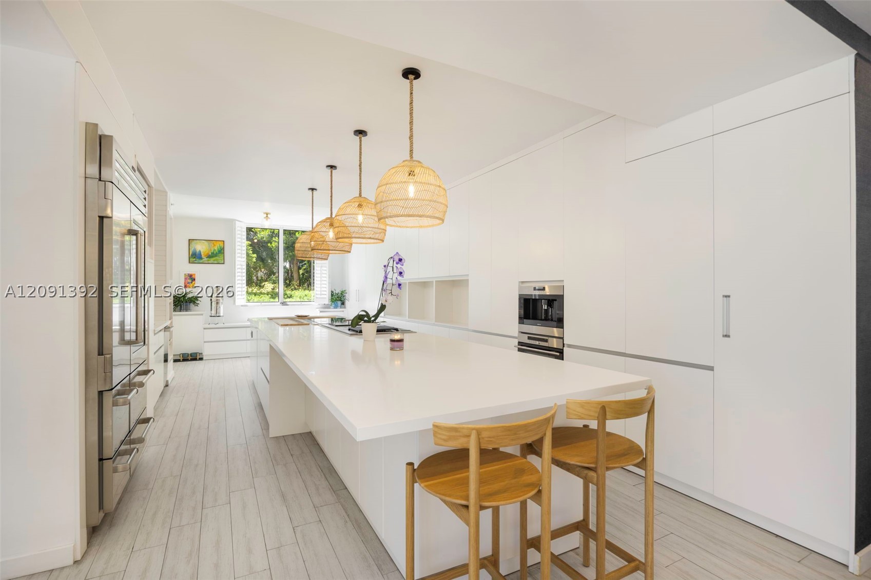 445 Grand Bay Dr #104 Key Biscayne, FL 33149