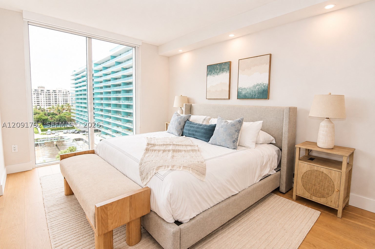 430 Grand Bay Dr #606 Key Biscayne, FL 33149