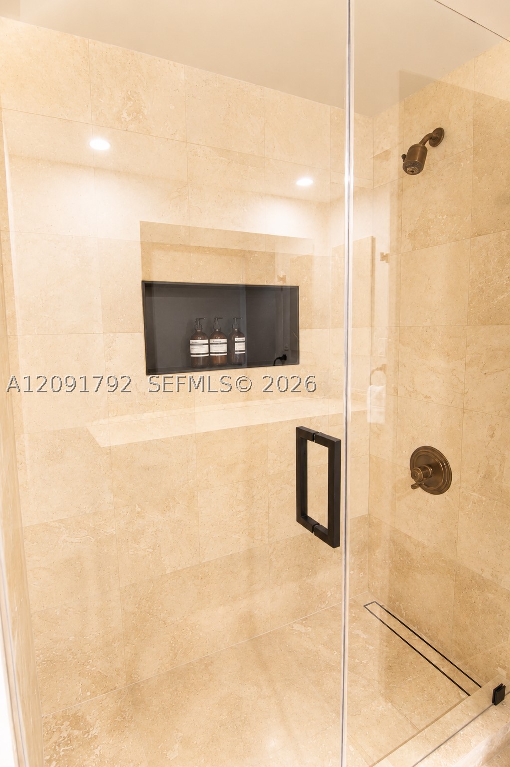 430 Grand Bay Dr #606 Key Biscayne, FL 33149