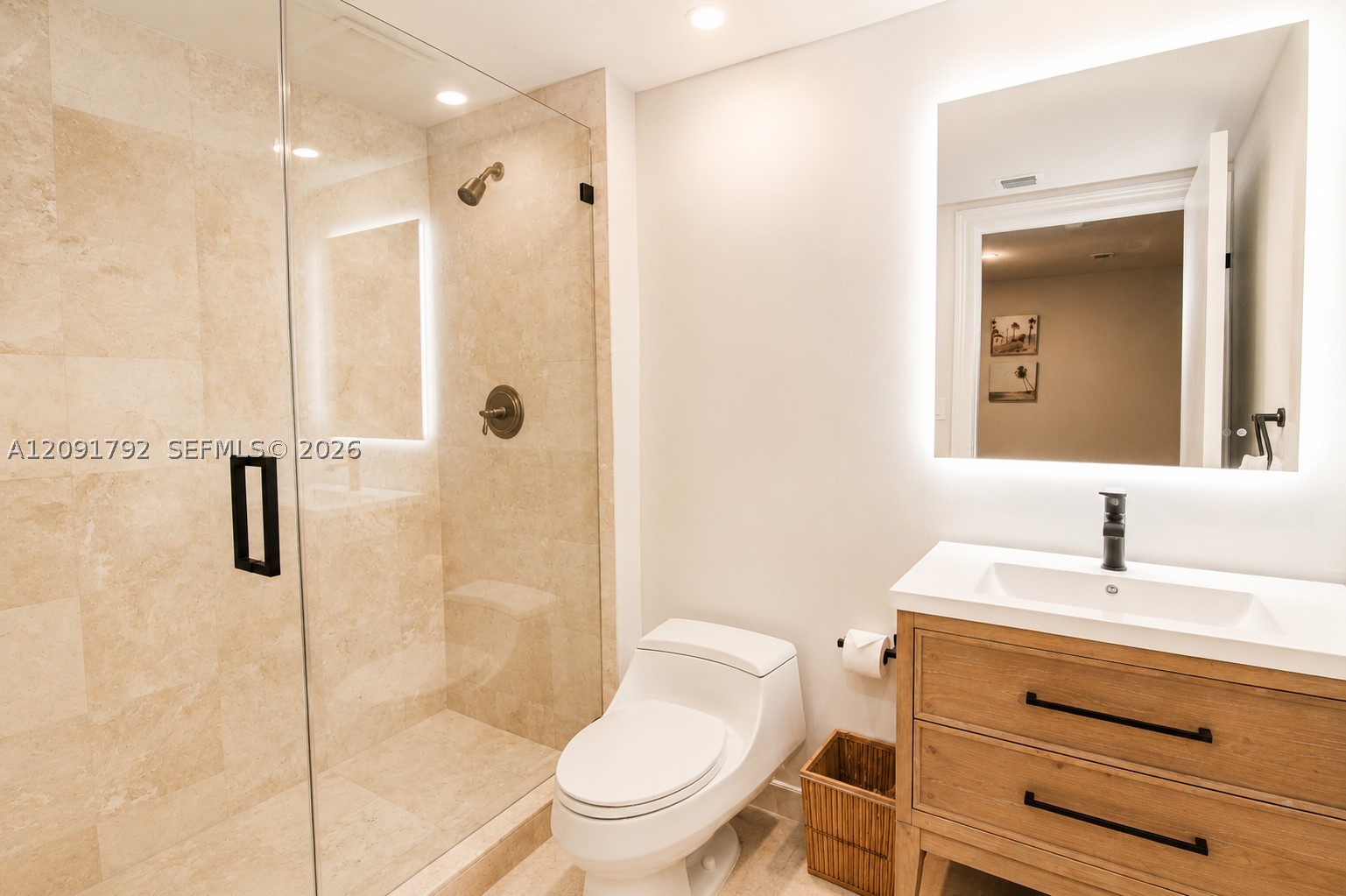 430 Grand Bay Dr #606 Key Biscayne, FL 33149