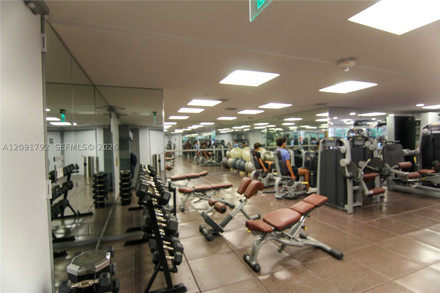 430 Grand Bay Dr #606 Key Biscayne, FL 33149