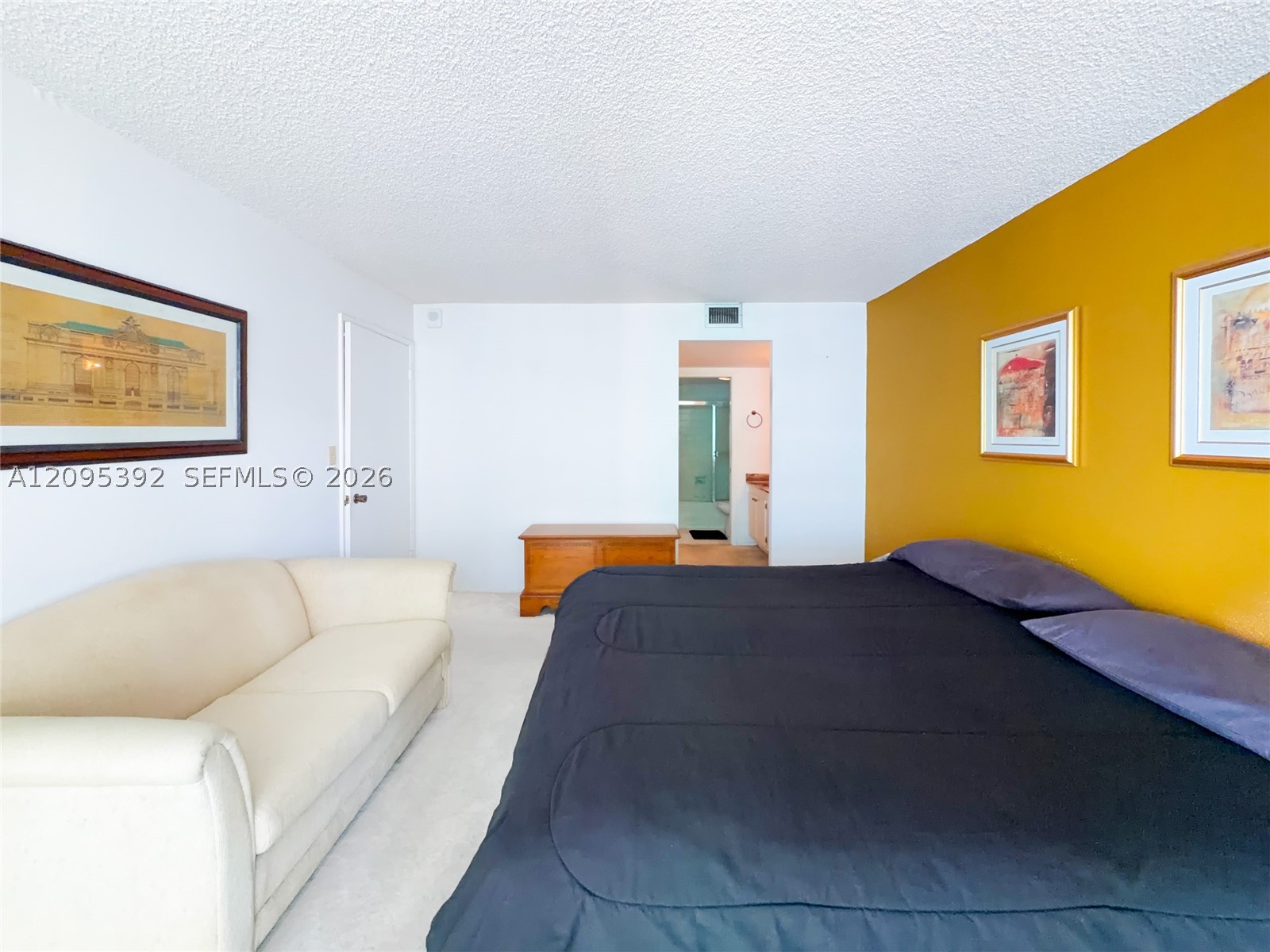 image Brickell Place I15