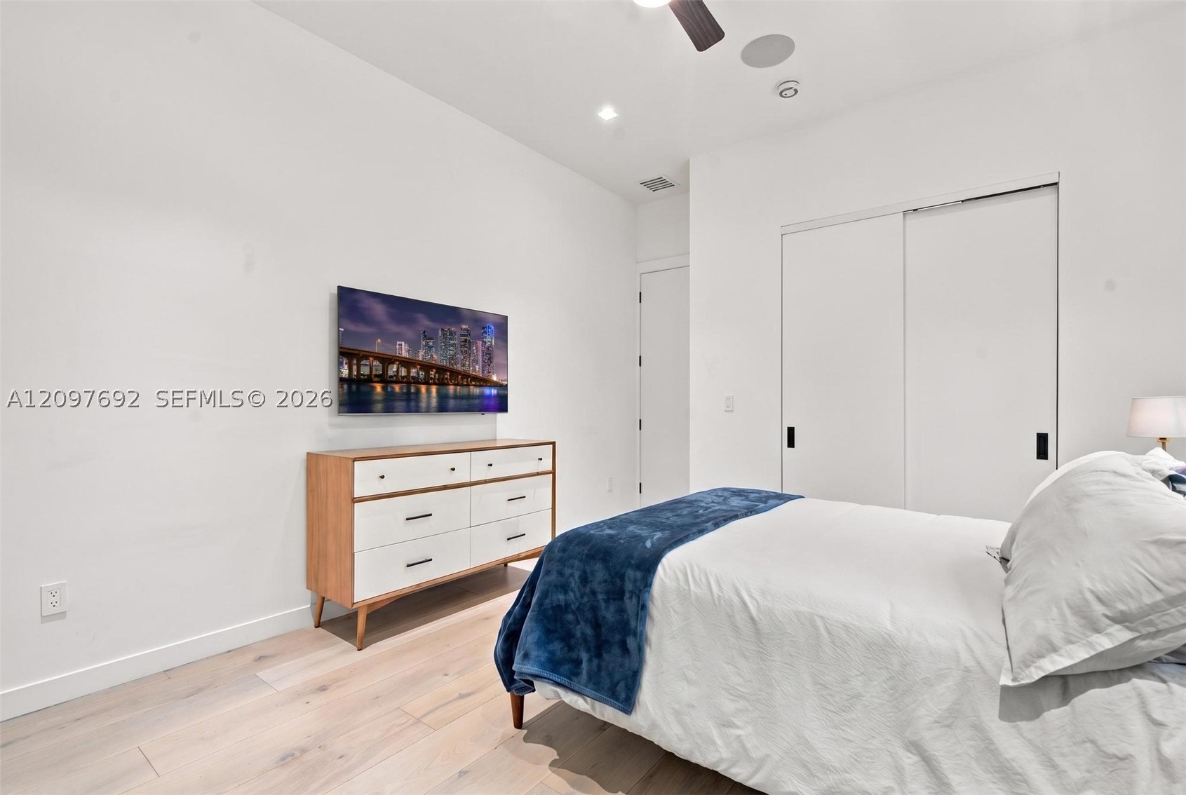 600 W 51st St Miami Beach, FL 33140