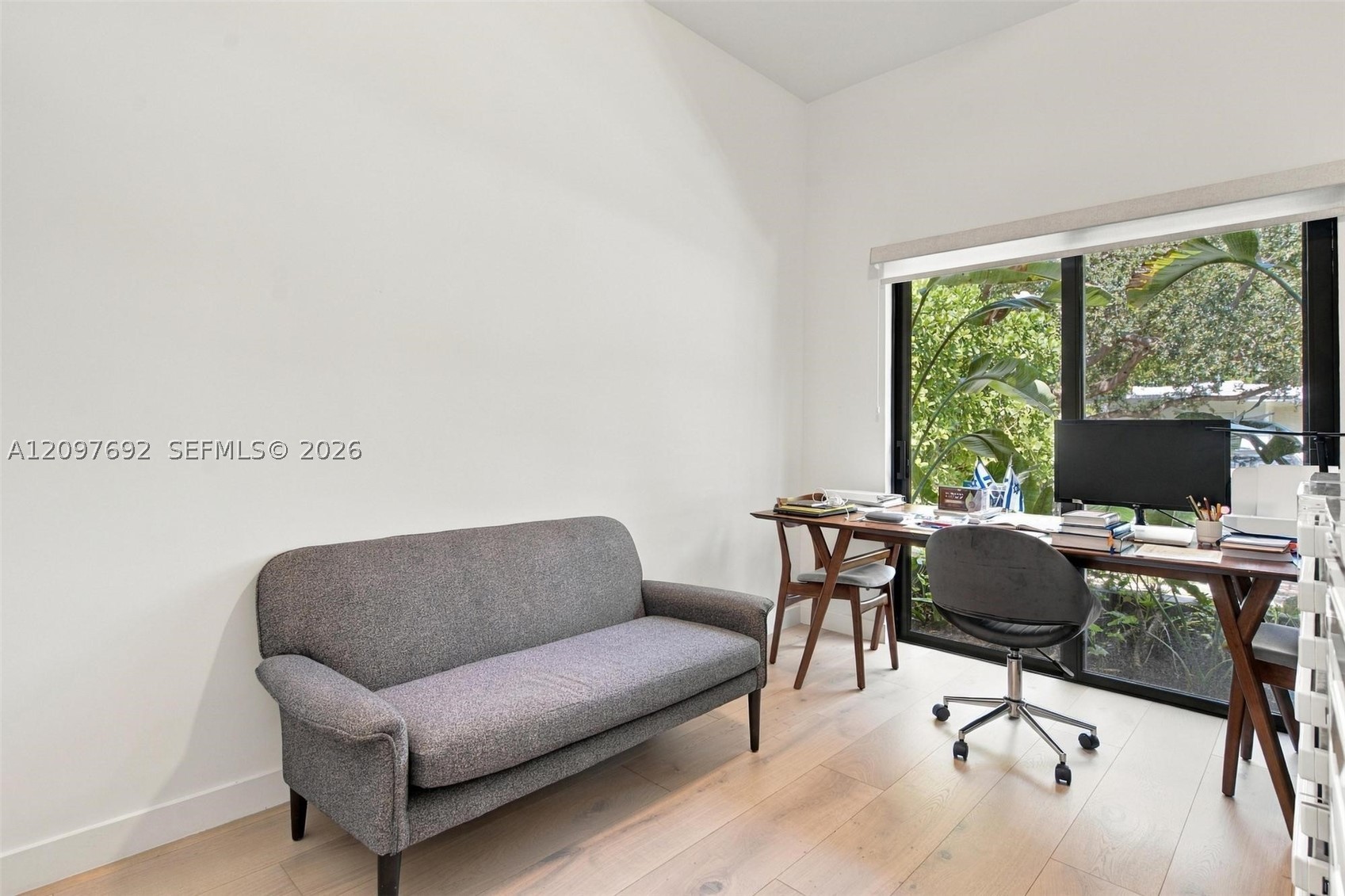 600 W 51st St Miami Beach, FL 33140
