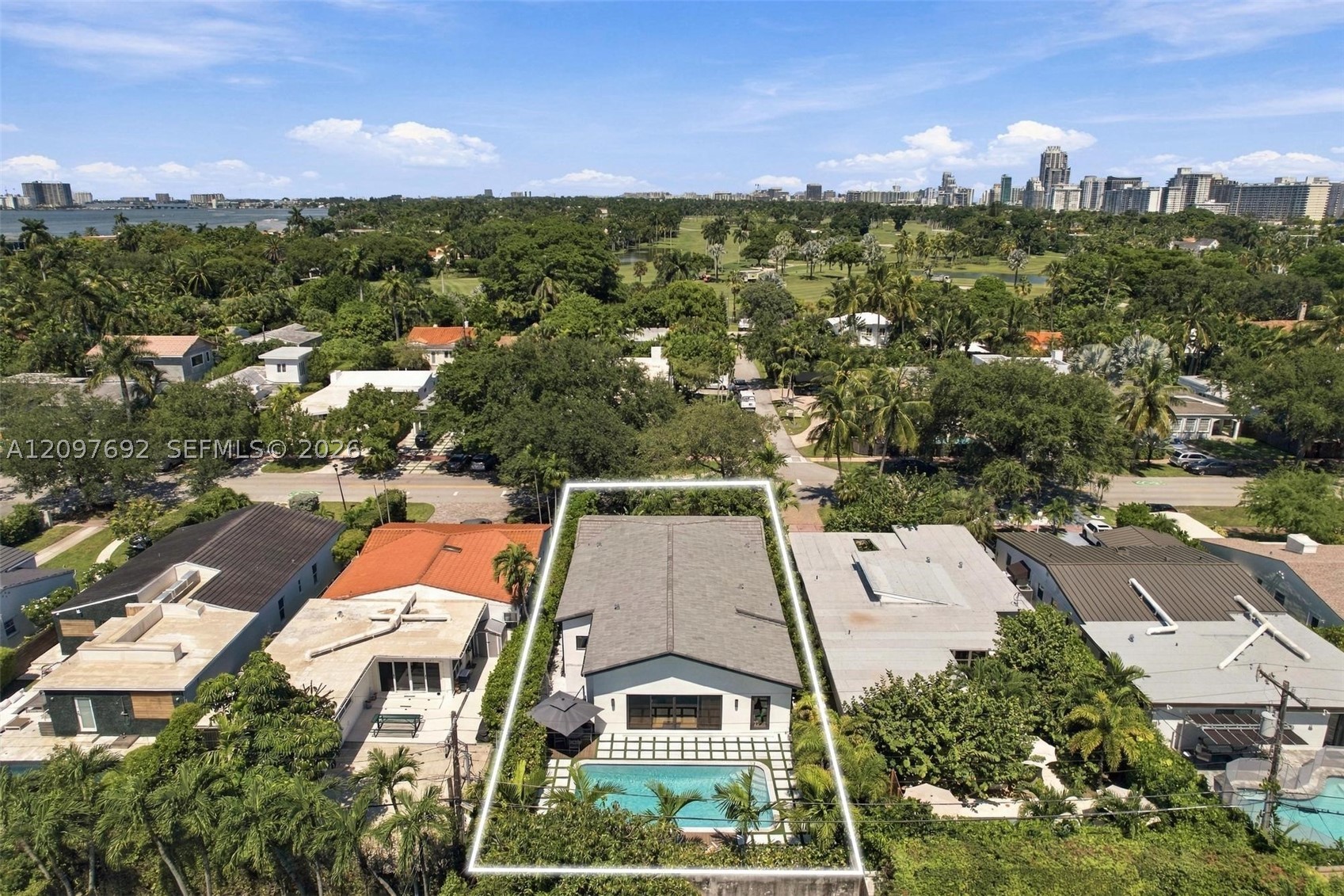 600 W 51st St Miami Beach, FL 33140