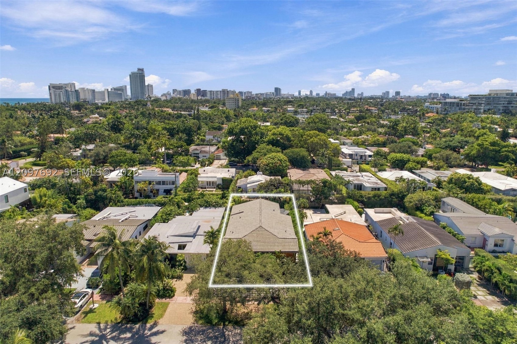600 W 51st St Miami Beach, FL 33140