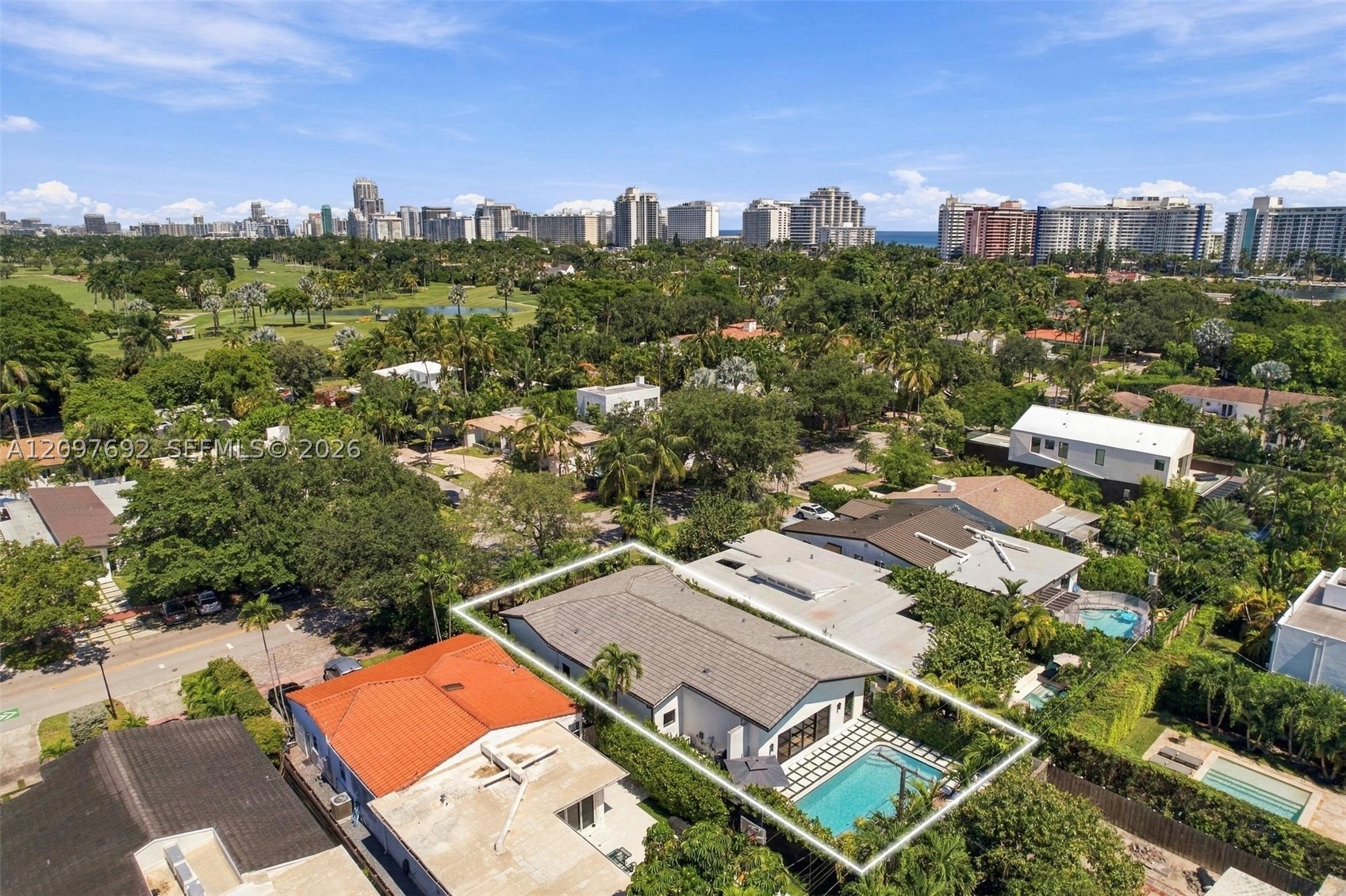 600 W 51st St Miami Beach, FL 33140