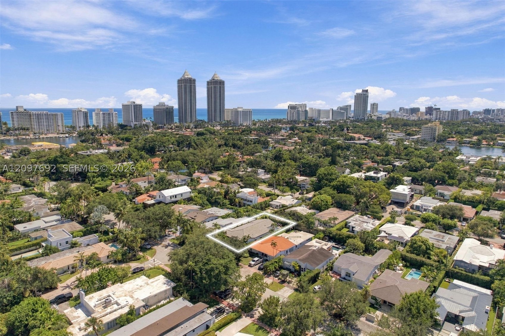 600 W 51st St Miami Beach, FL 33140